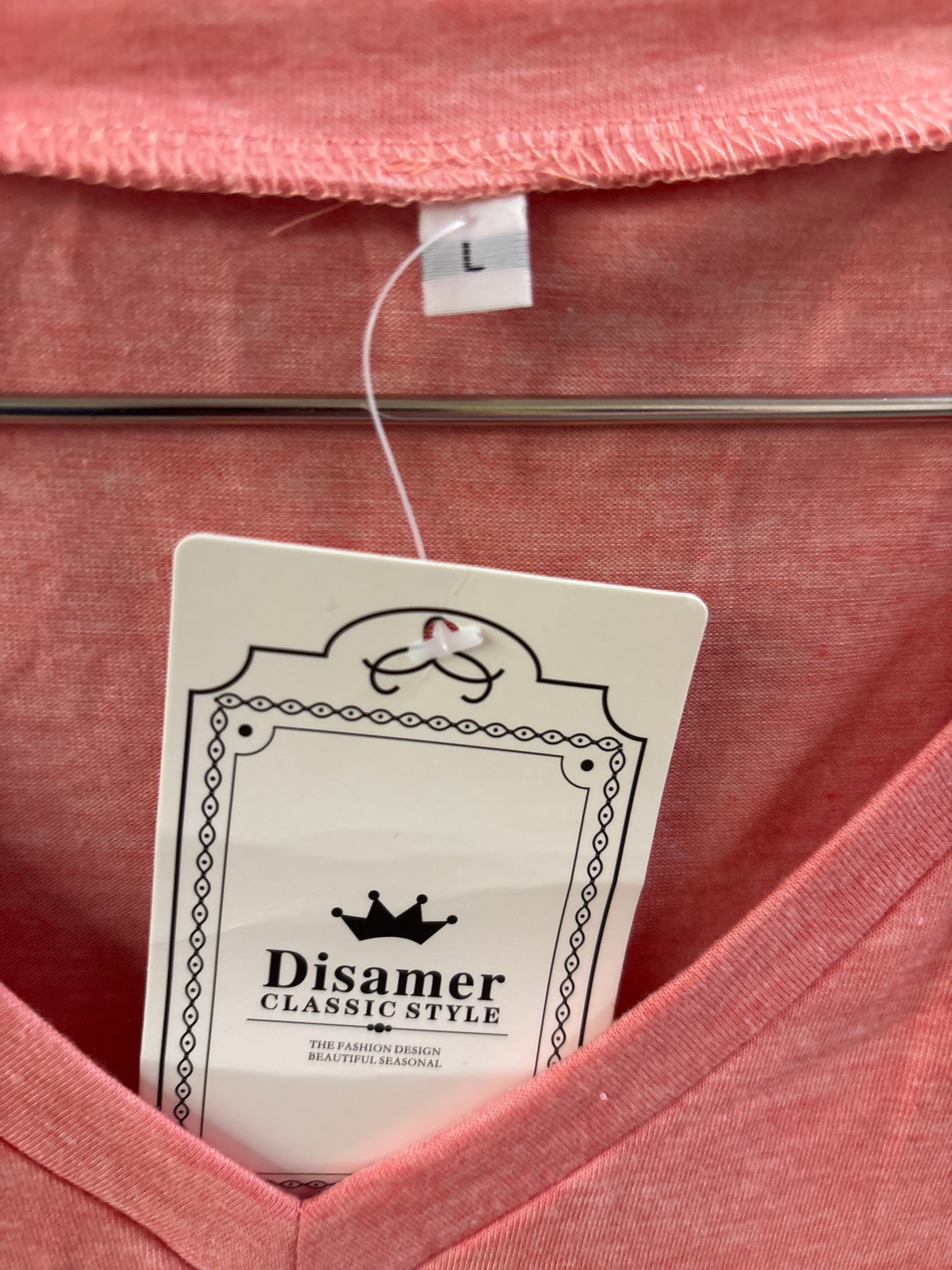 Women’s sleeveless rose graphic tshirt