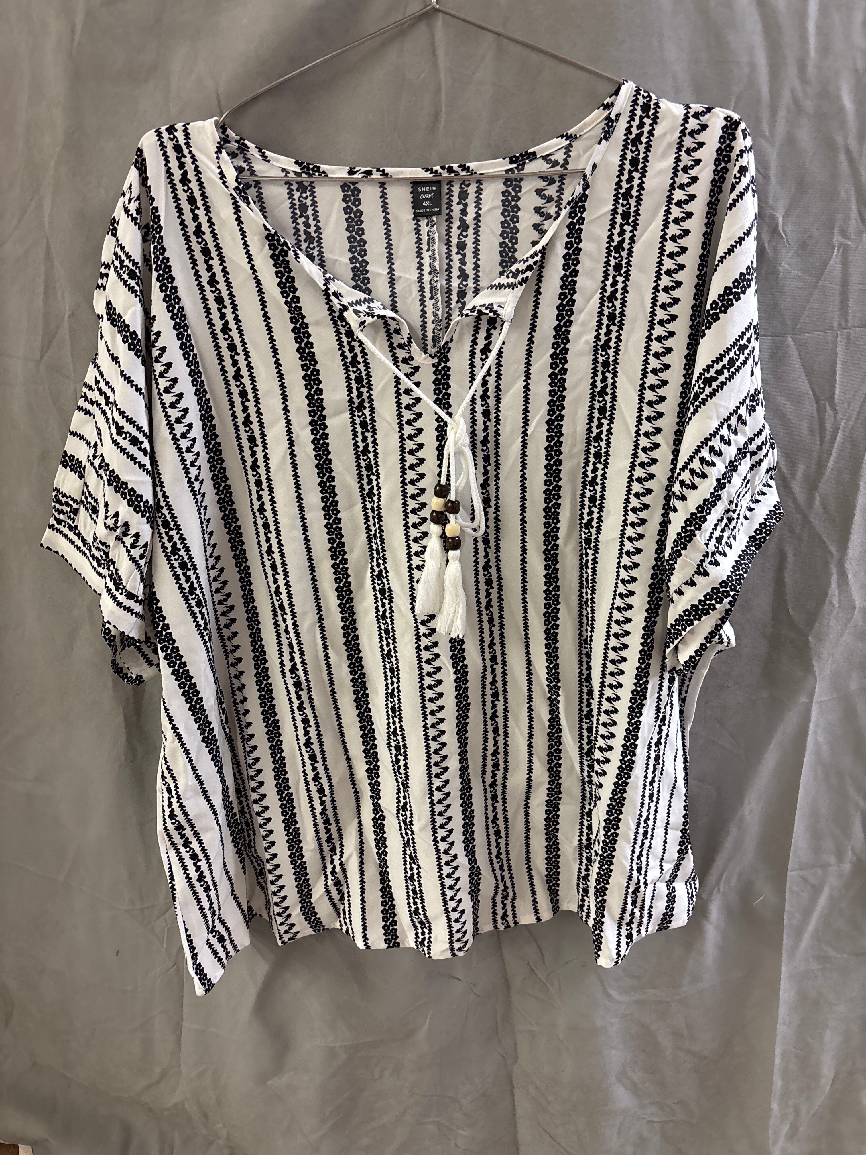 SHEIN curve blouse