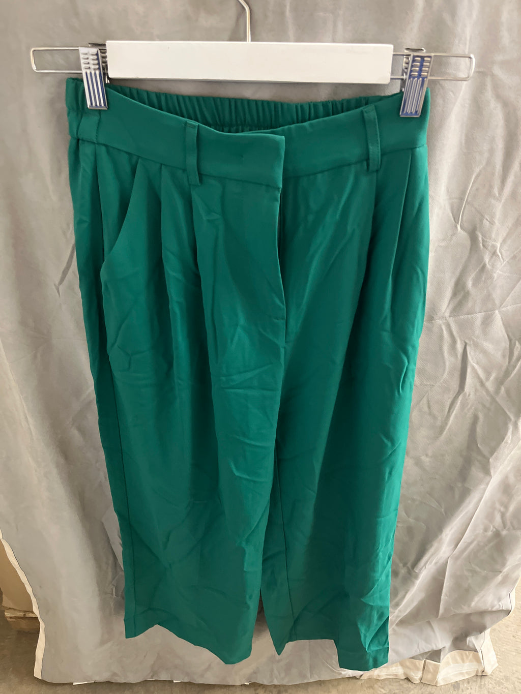 Kiczoy green pants