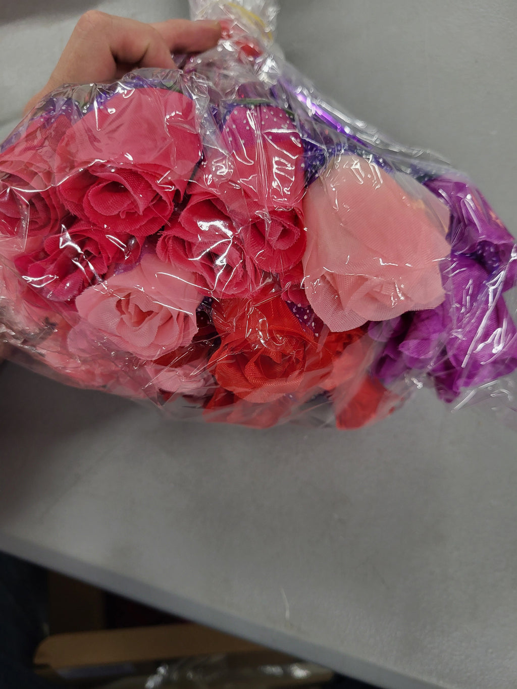 Rose Pens, Red, Pink, Purple (120 pack)