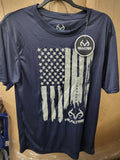 Realtree American Flag T-Shirt (Medium)