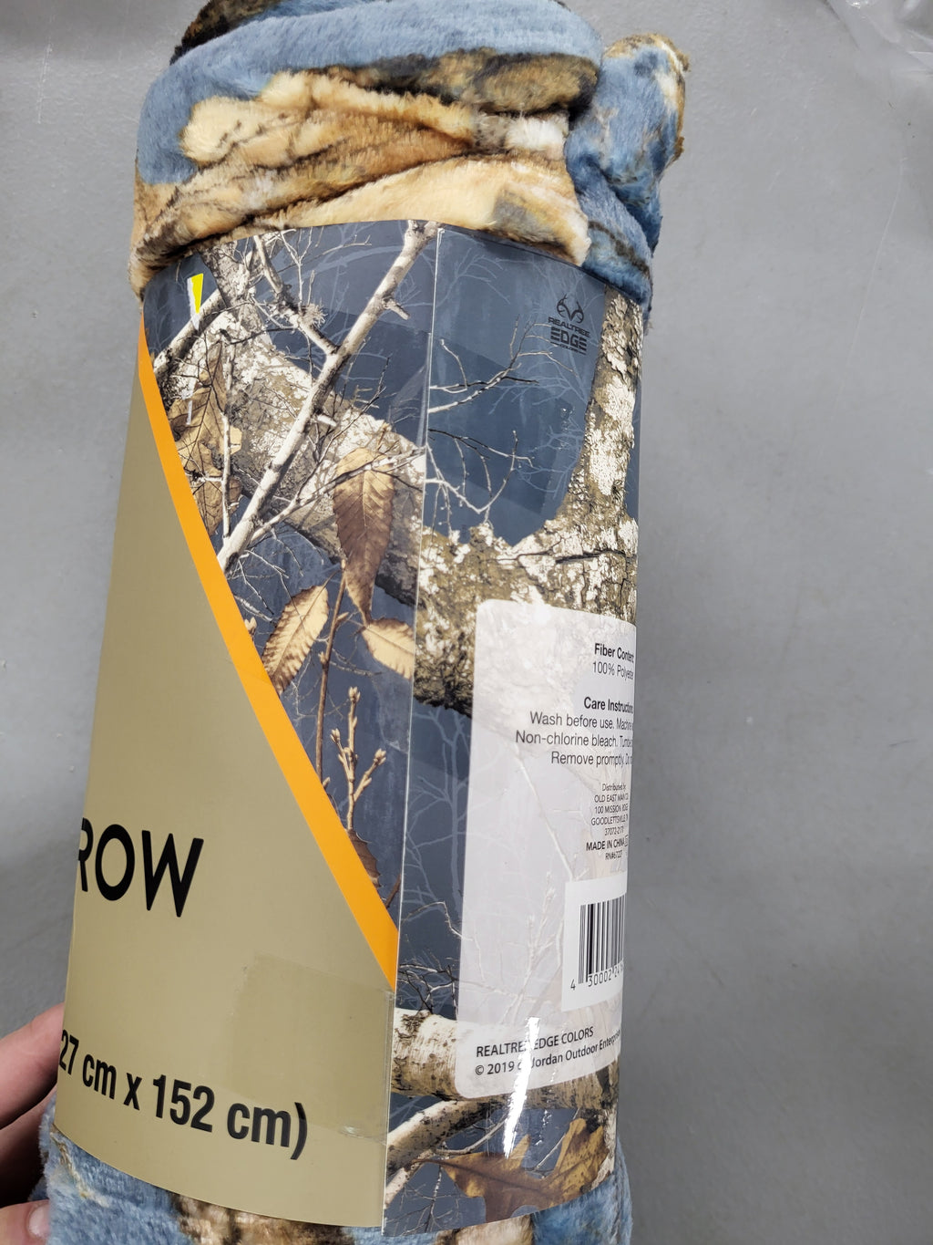 Realtree Edge Velvet Throw Blanket (50" x 60")