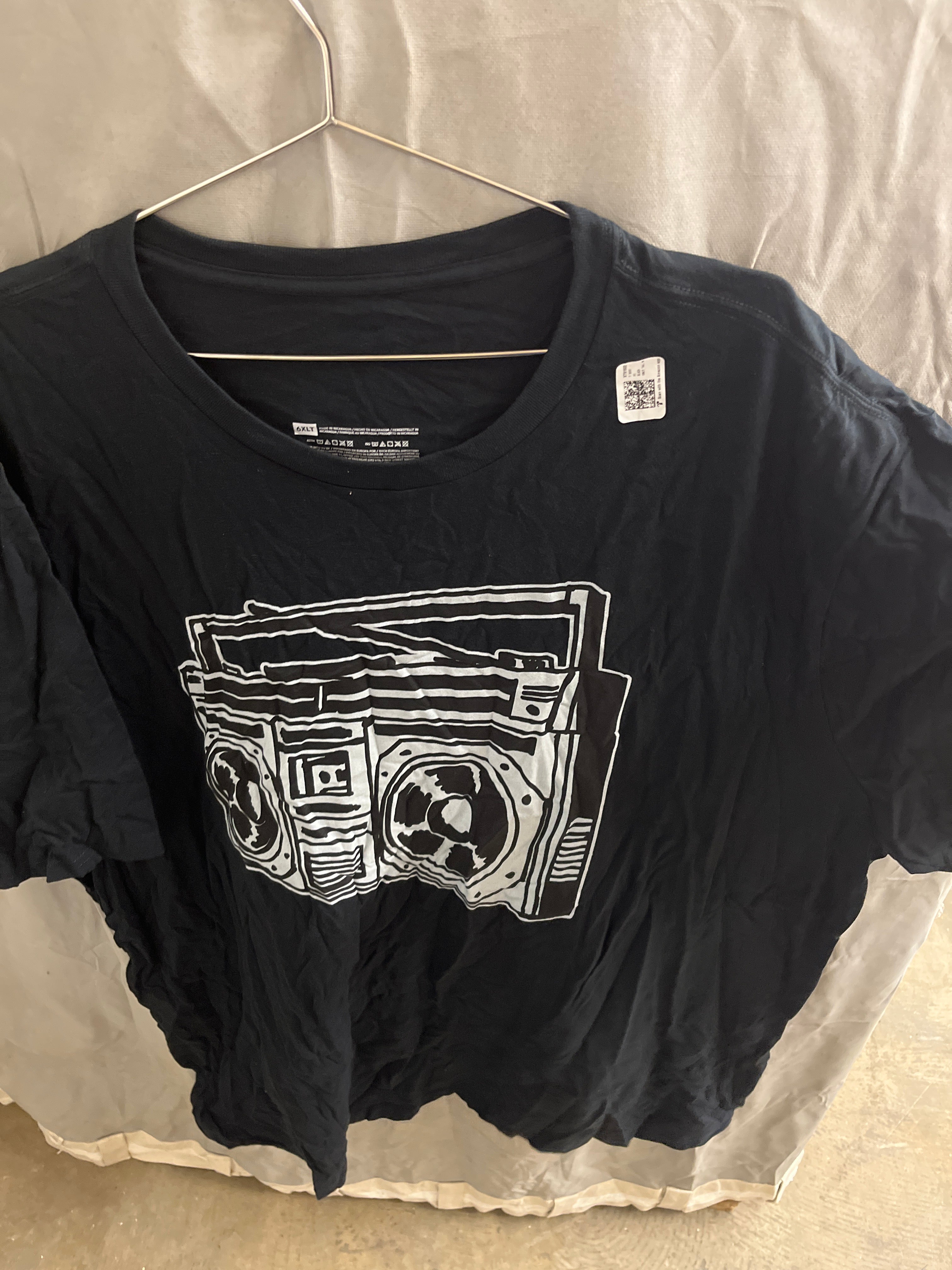 Black jukebox tshirt