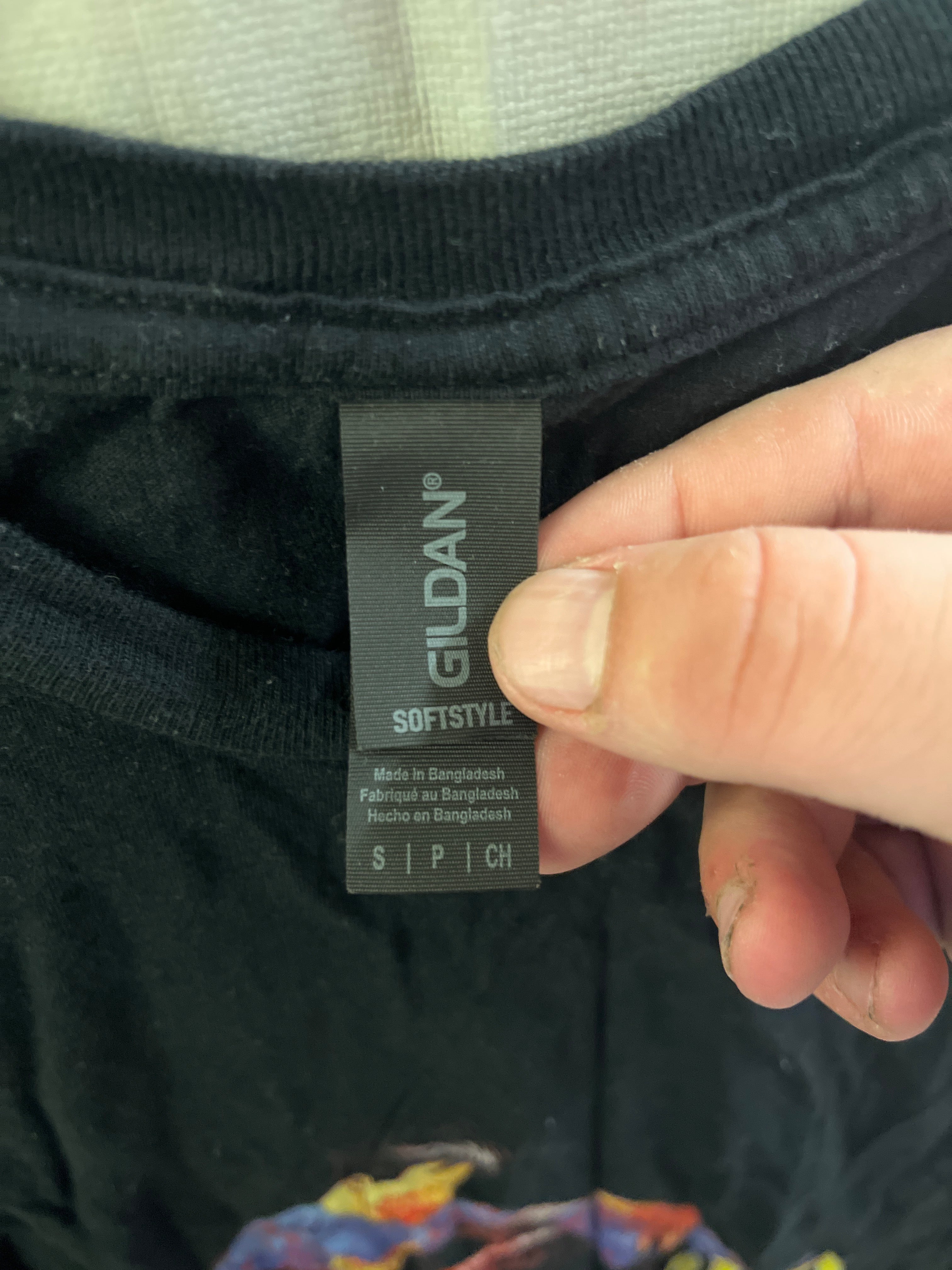 Gildan invincible tshirt