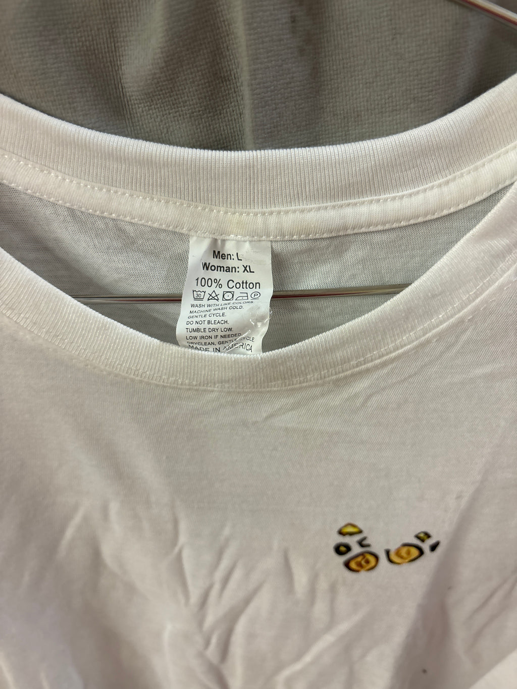 Women’s white tshirt (XL)