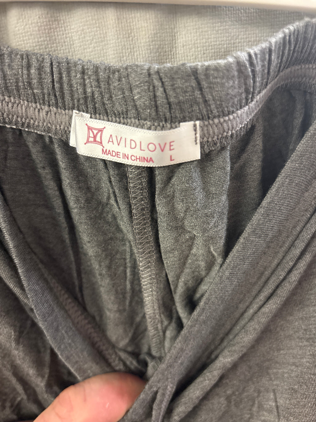 Avidlove pajama top and bottoms
