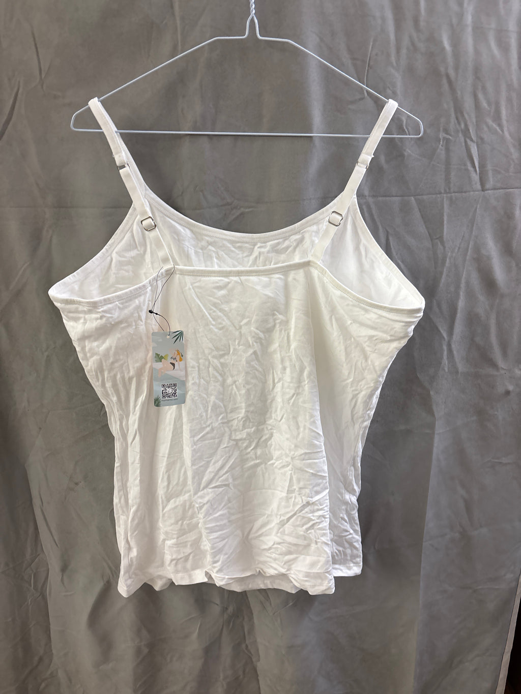 Women’s spaghetti strap shirt