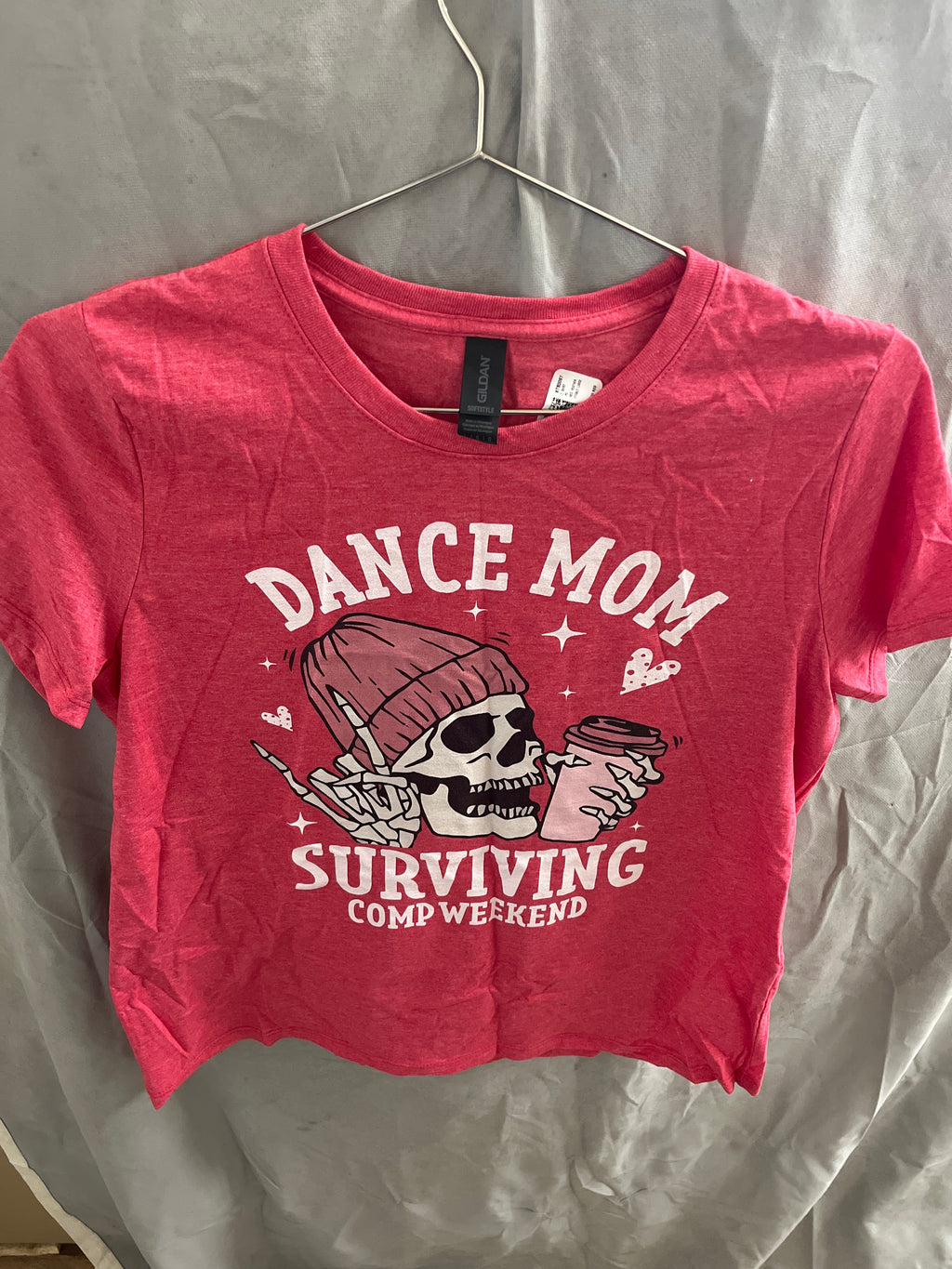 Dance mom surviving comp weekend red Tshirt