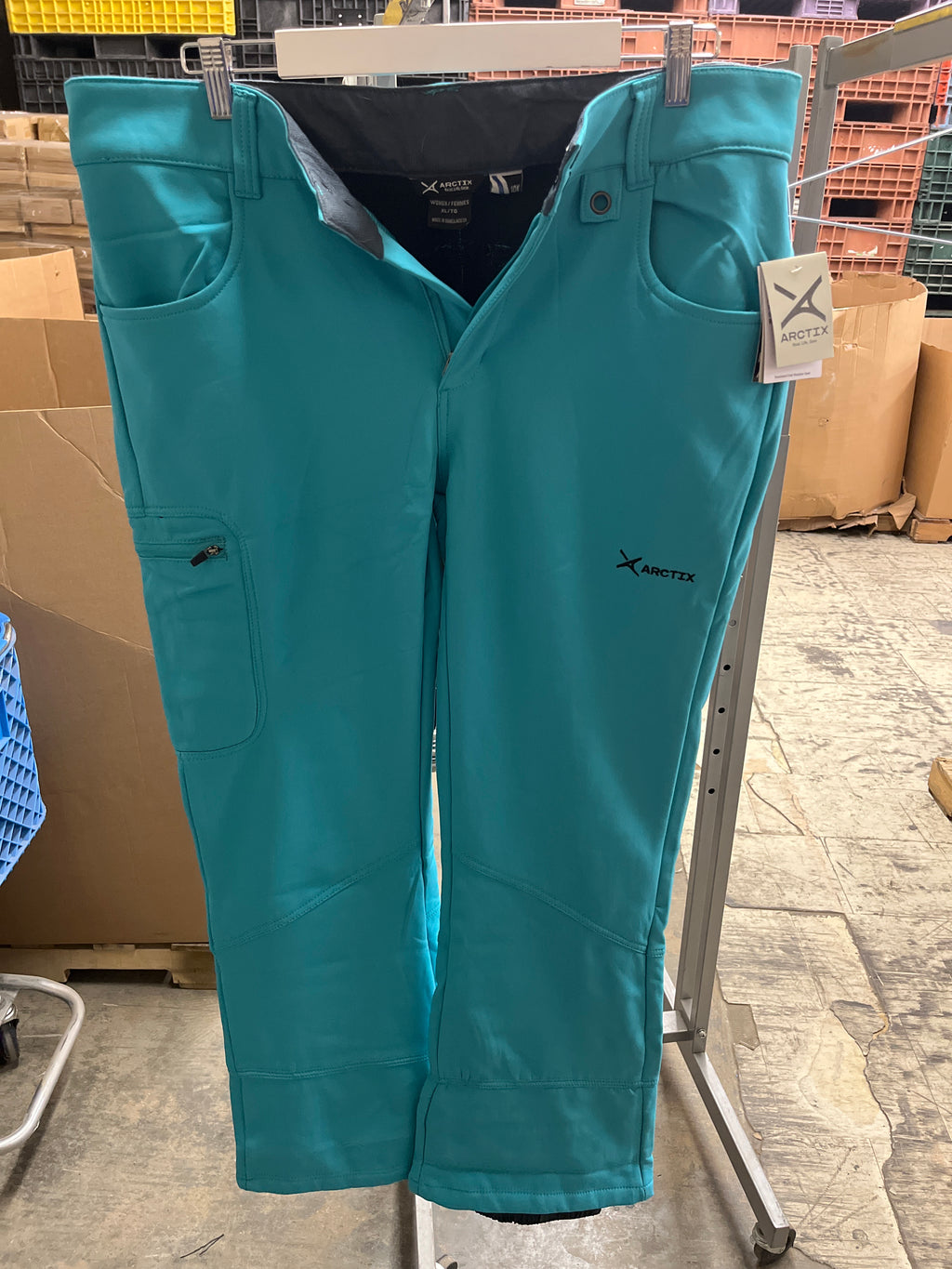 Women’s arctix XL pants
