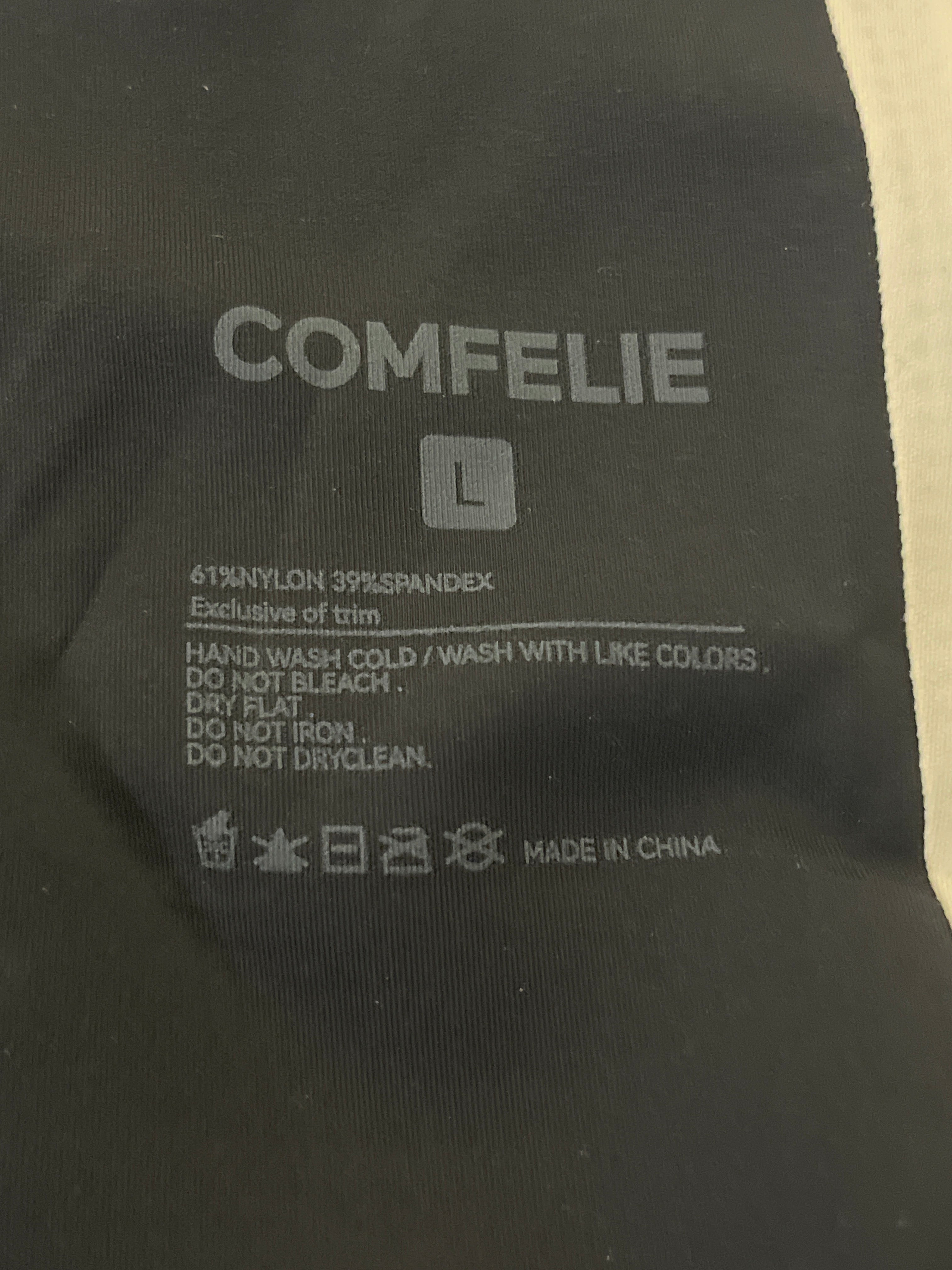 Comfelie black and white bra
