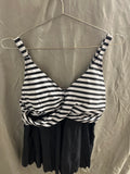 Black and white 2 piece bathing suit