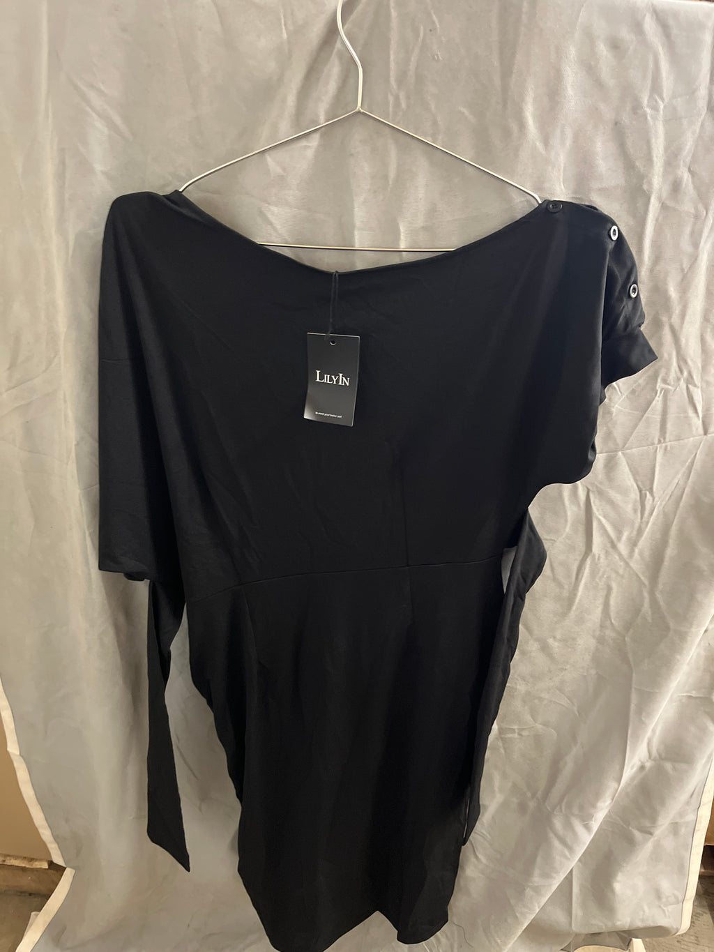 LILYIN black blouse