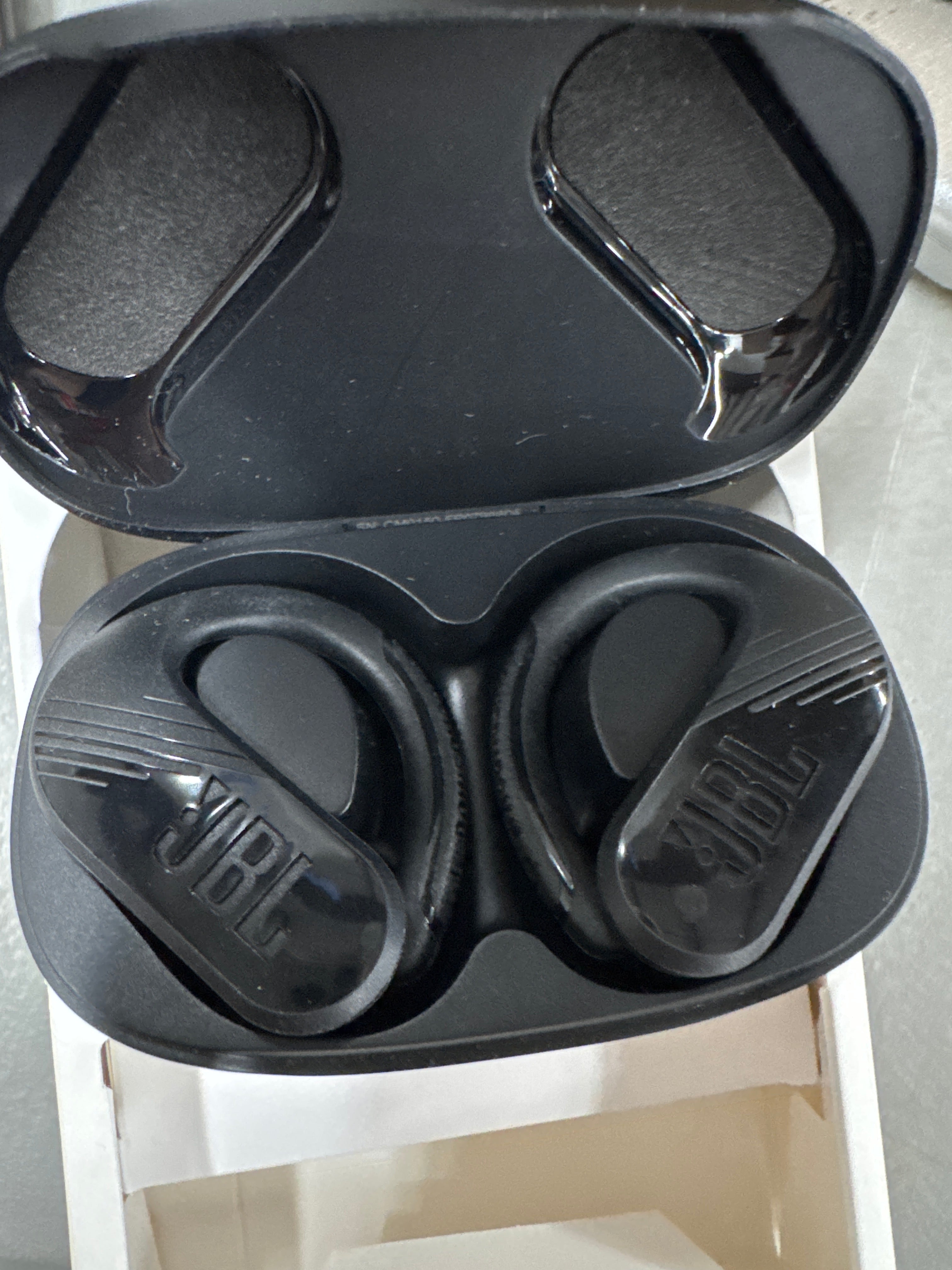 JBL Endurance Peak 3 - Dust and Water Proof (IP68) True Wireless Active Earbuds, JBL Pure Bass Sound, Up to 50 Total Hours of Playback with Speed Charge, Ambient Aware & Talk Thru (Black) open box case scratched a little