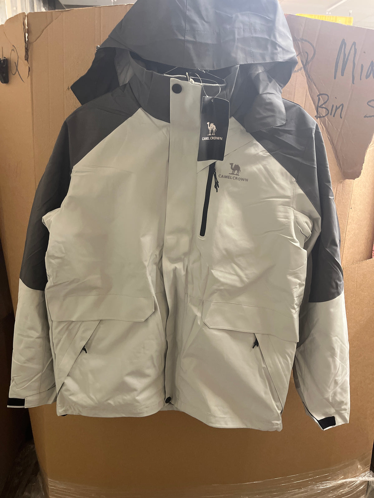 Camel crown grey fleece lined coat with detachable hood ￼