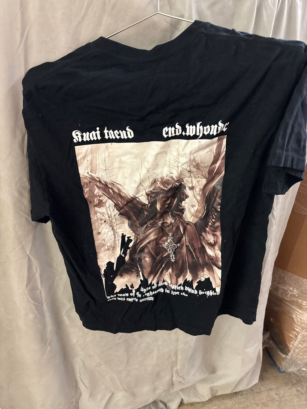 Men’s graphic tshirt