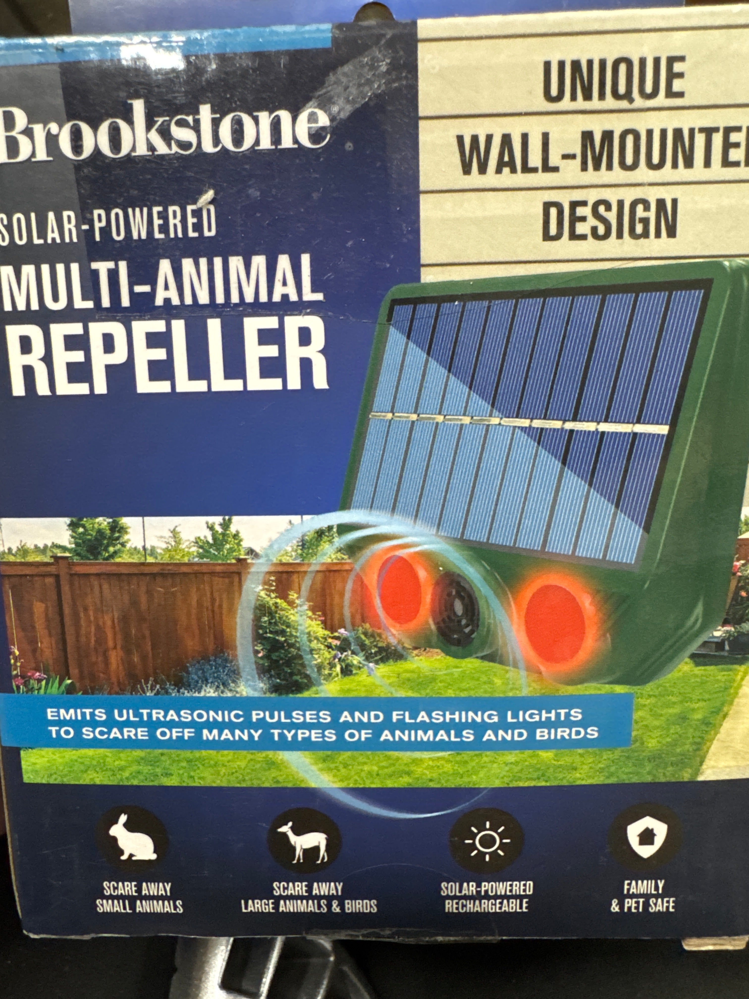 Brookstone Solar-Powered Multi-Animal Repeller â€“ Ultrasonic Pest Deterrent with Flashing Lights â€“ Humane & Chemical-Free Outdoor Animal Control for Birds, Deer, Rabbits & More
