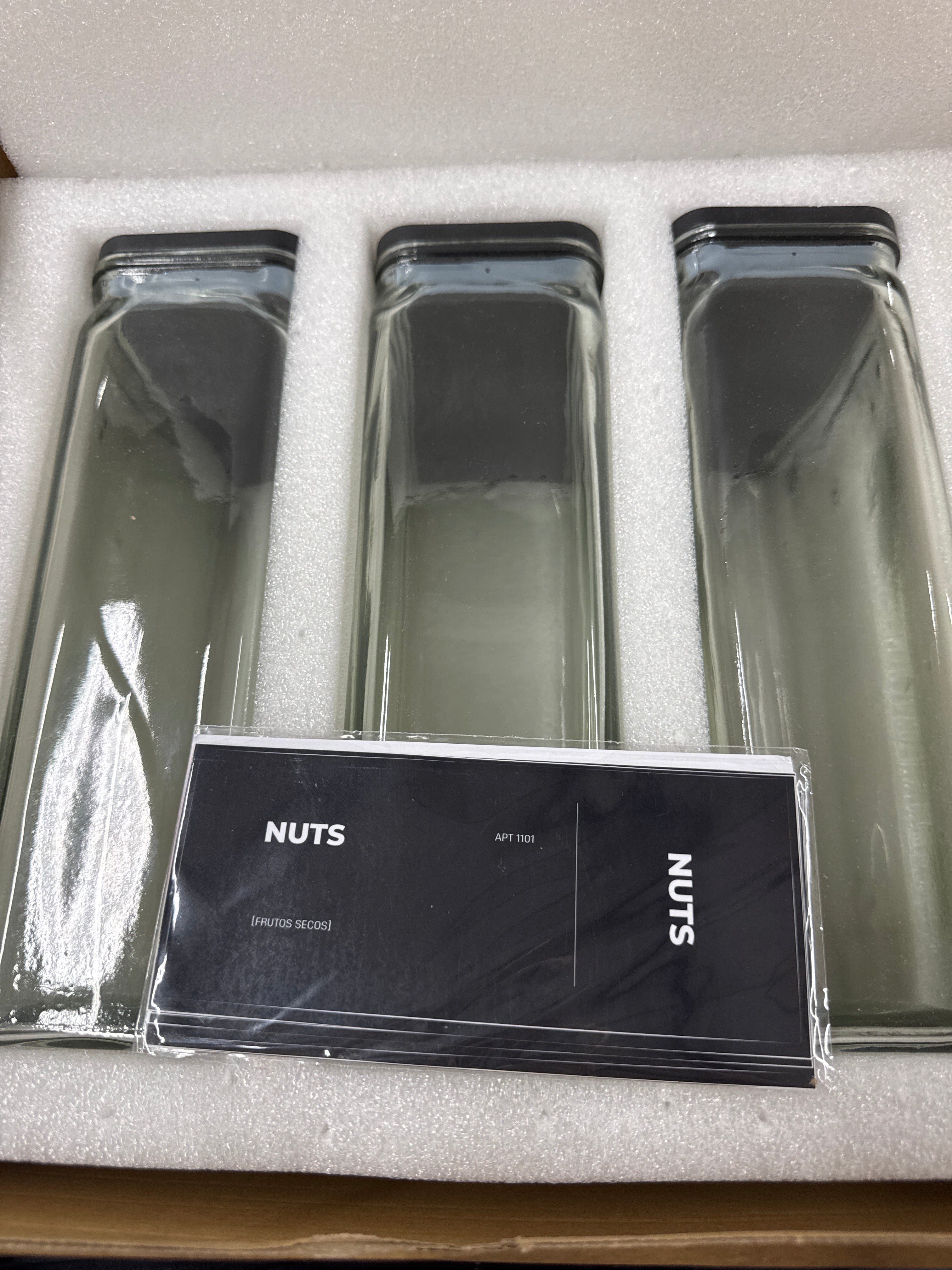 APT 1101 Glass Storage Jars with Bamboo Lid, glass canisters with airtight lids, Clear jars with lids for Spice, Cookie, Candy, Tea, Coffee Bean and Rice (Black, 67 oz, Set of 3)