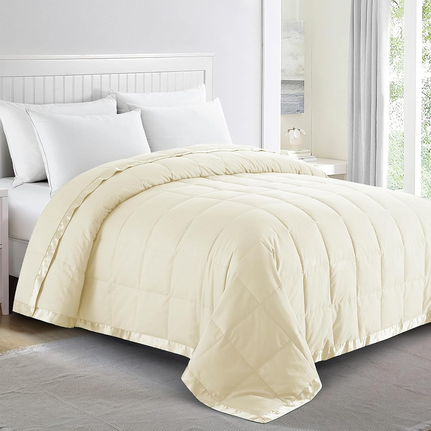 puredown® Blankets King Size - Soft Lightweight Down Blanket for Bed, Cozy Warm Luxury Bed Blanket with Satin Trim, Ivory (108"X90")