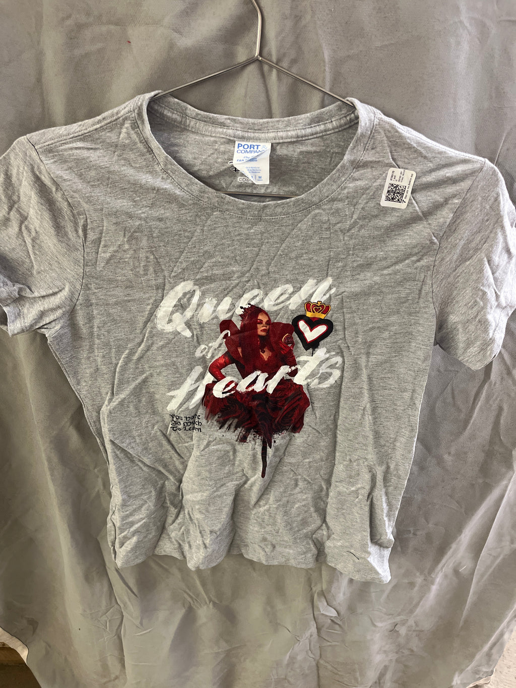 Port and company queen of hearts tshirt