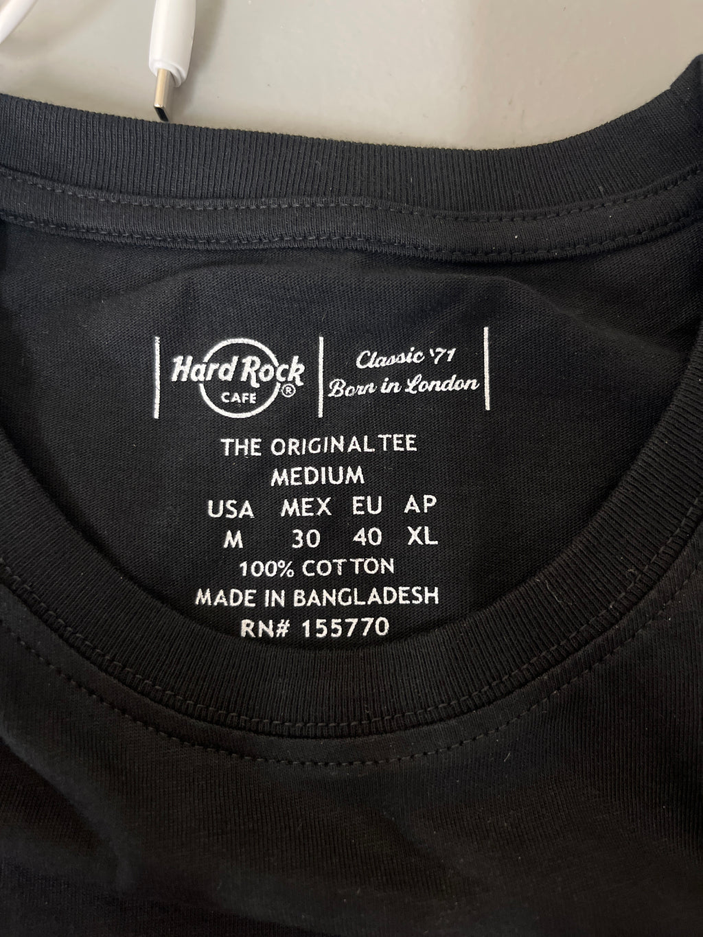 Hard Rock Cafe women’s t-shirt