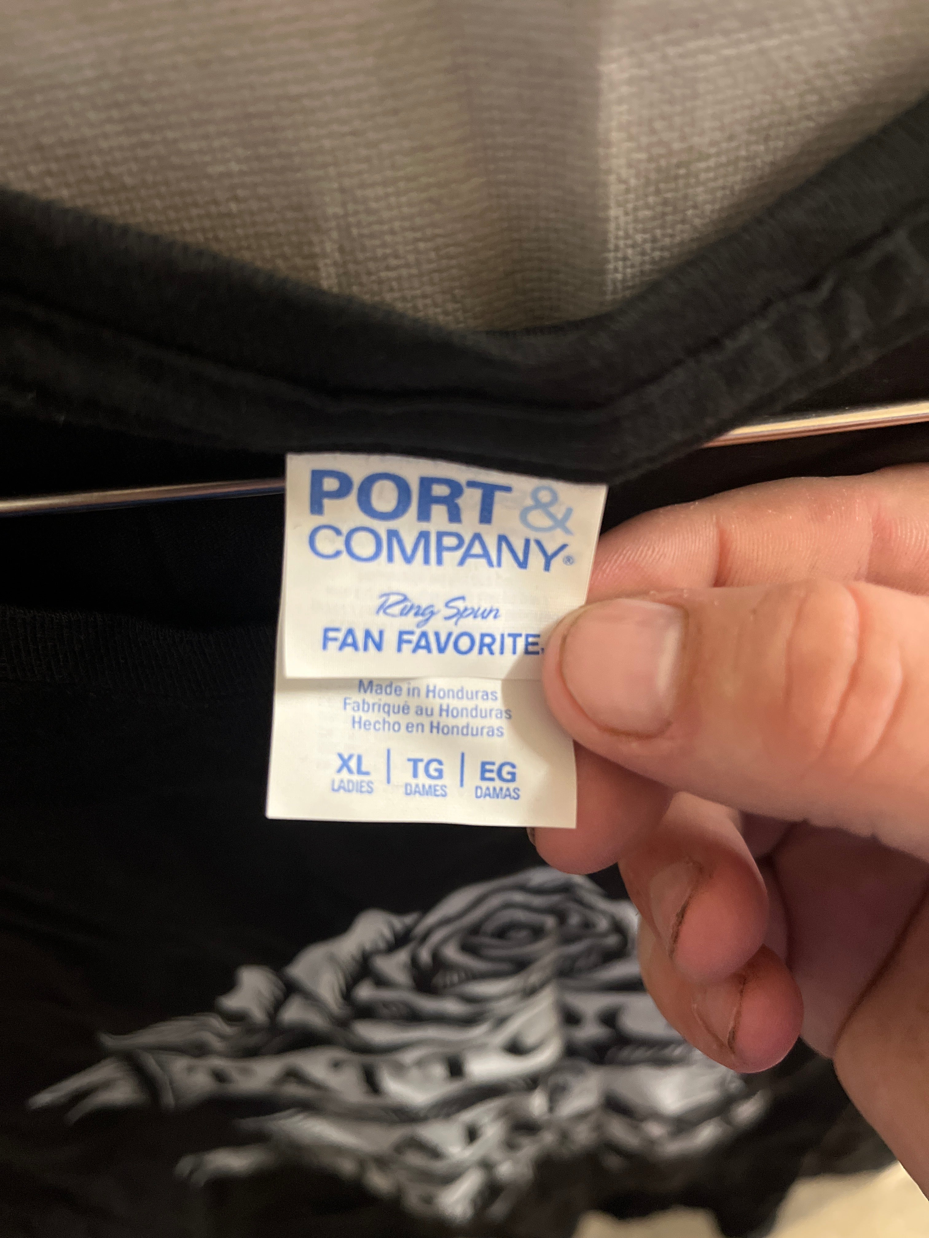 Port and company tattoos are trashy Tshirt