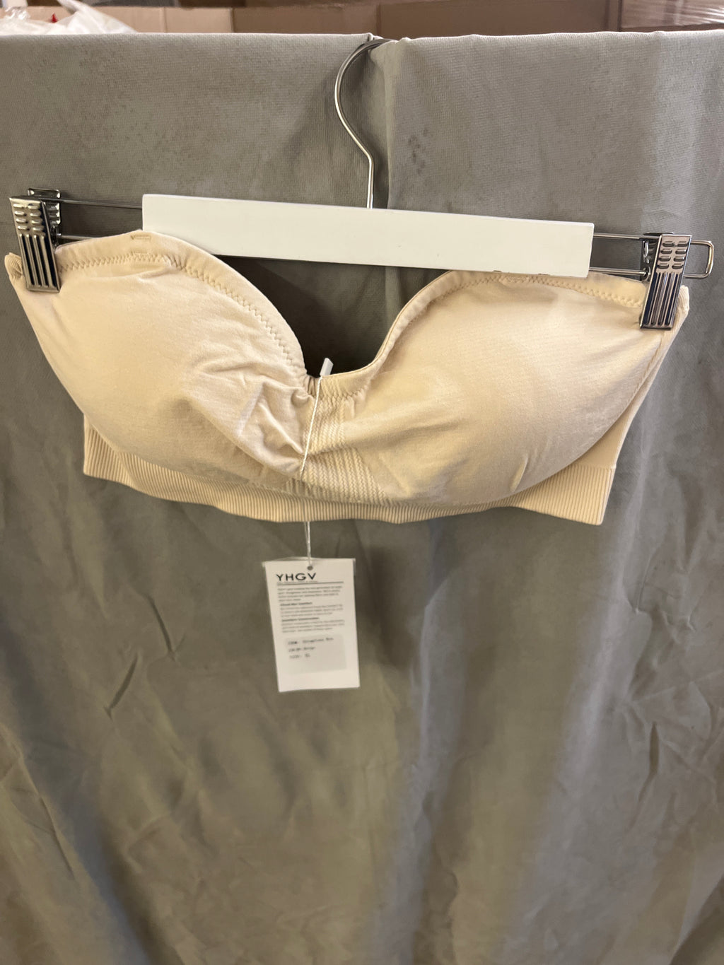 YHGV beige strapless bra