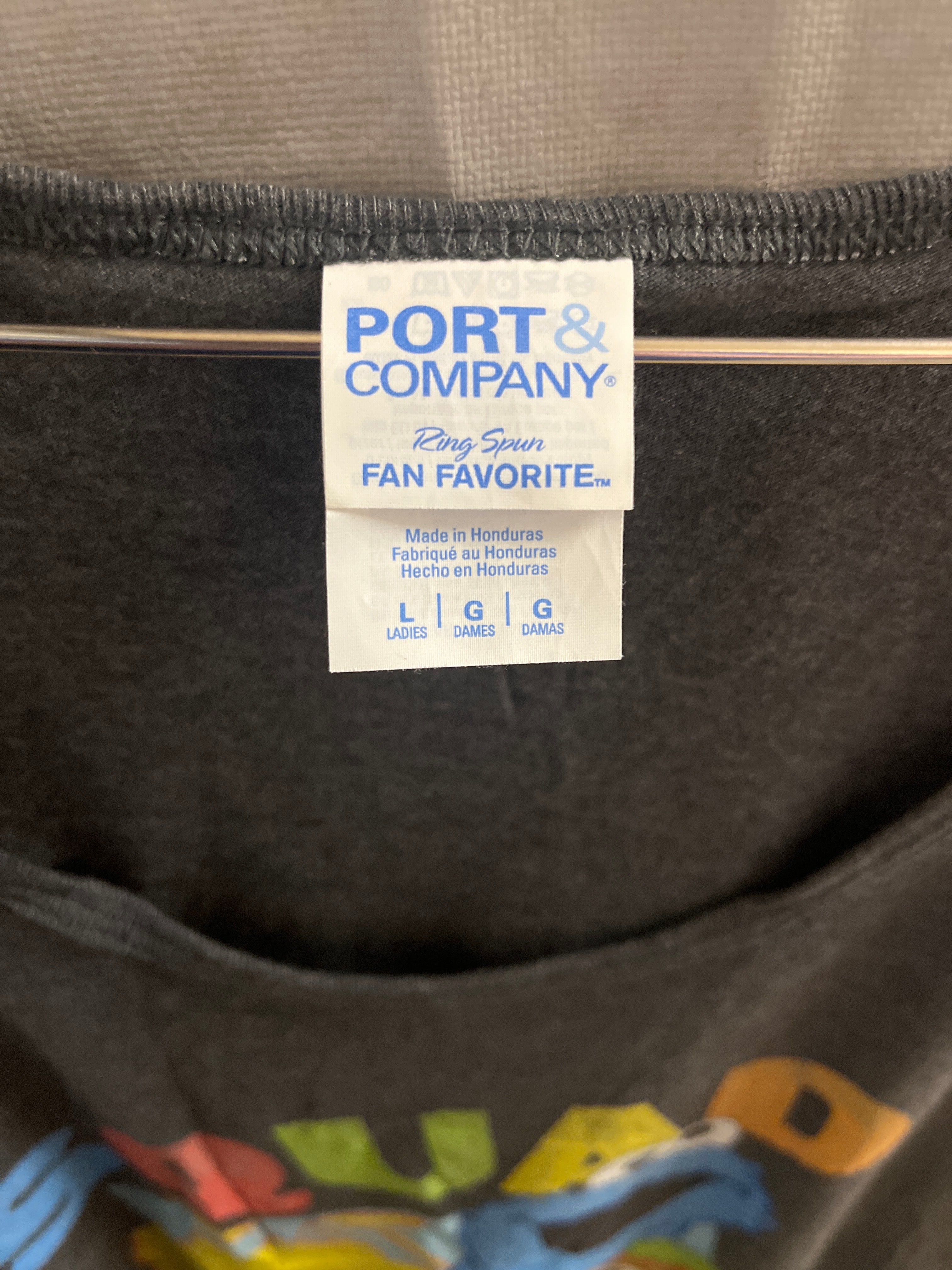Port and company squad goals grey tank top