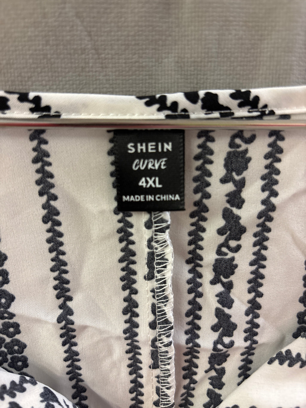 SHEIN curve blouse