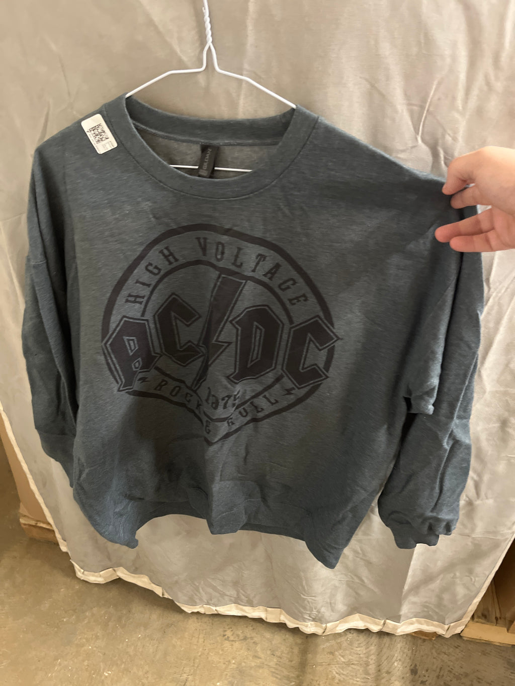 Gildan ACDC rock band long sleeve sweater