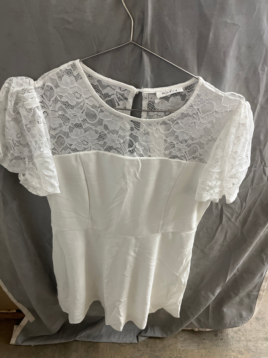 Holipick white lace front dress