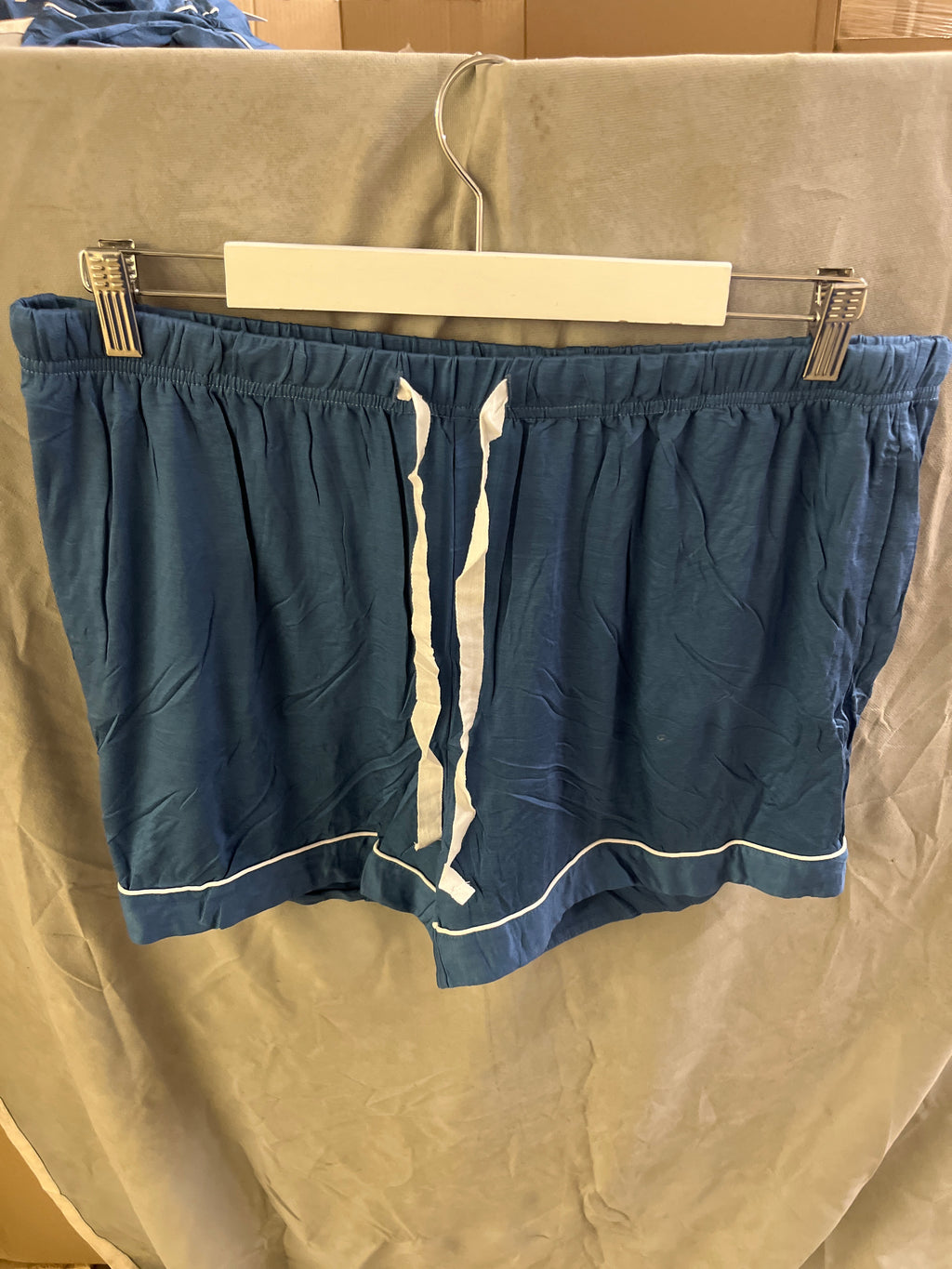 HNG blue pajamas set