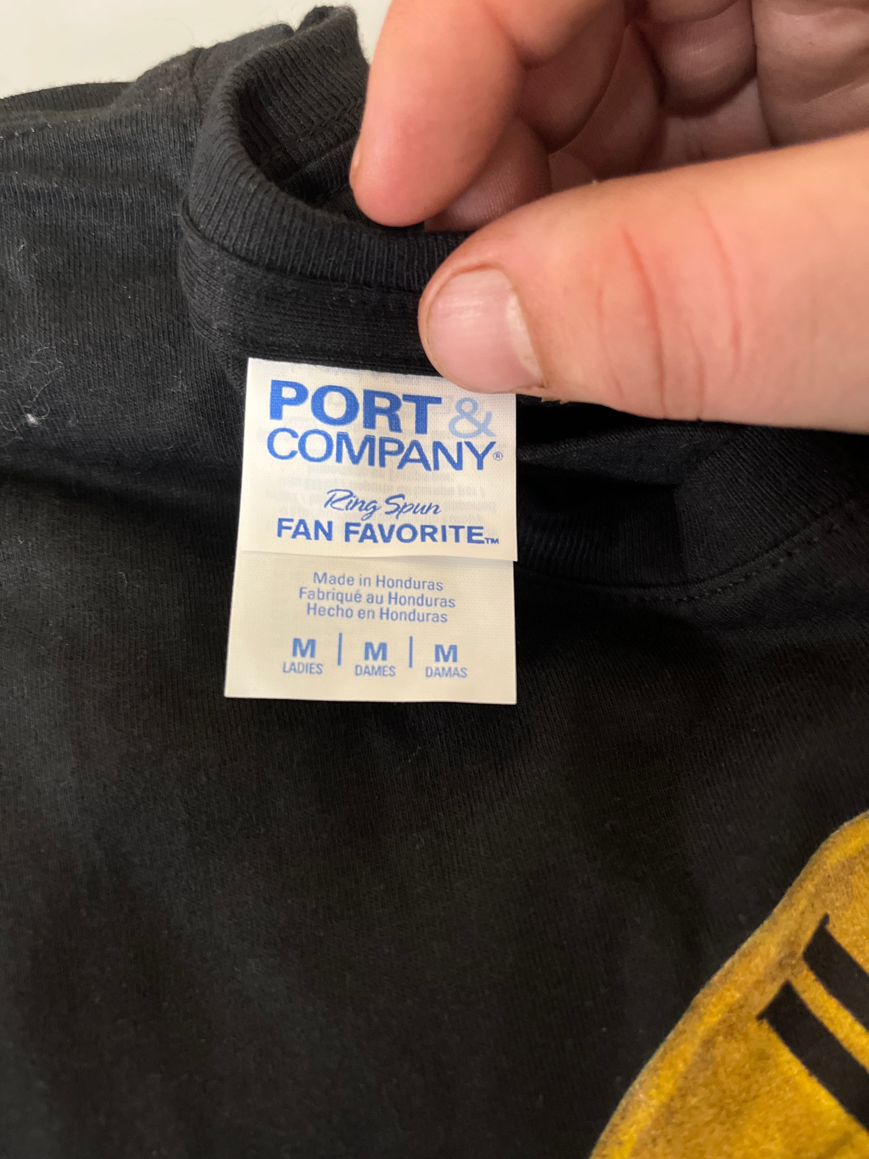 Port and company guns and roses Tshirt