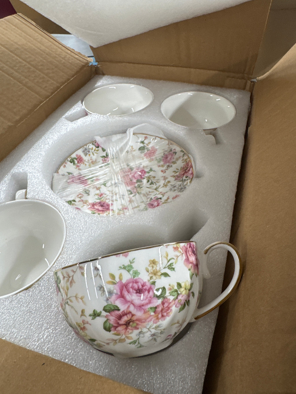Tea cups and saucers ceramic coffee mug 6oz for Coffee, Latte, Cafe Mocha and Tea-Set of 4, white with flowers