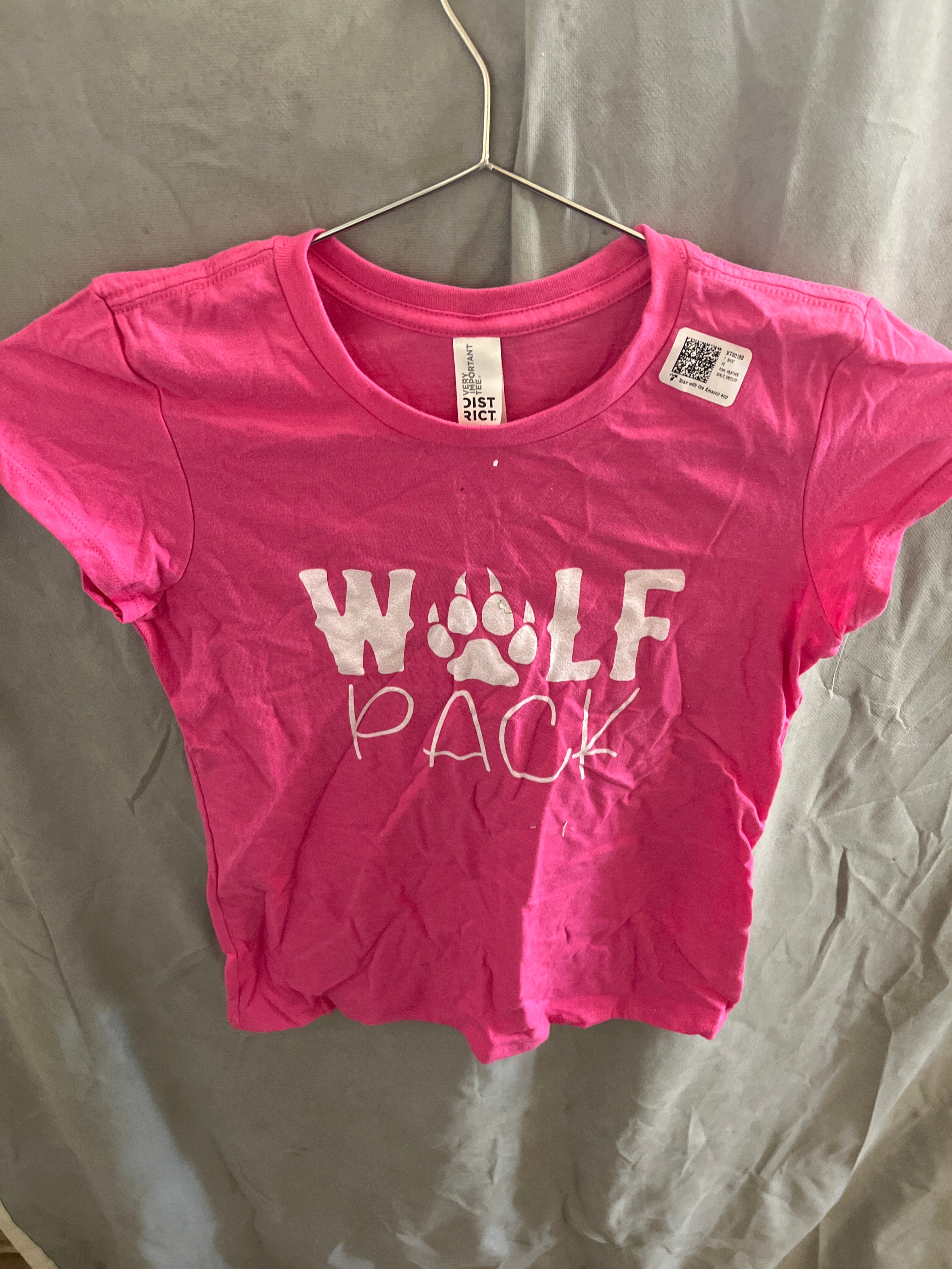 Wolf pack pink Tshirt