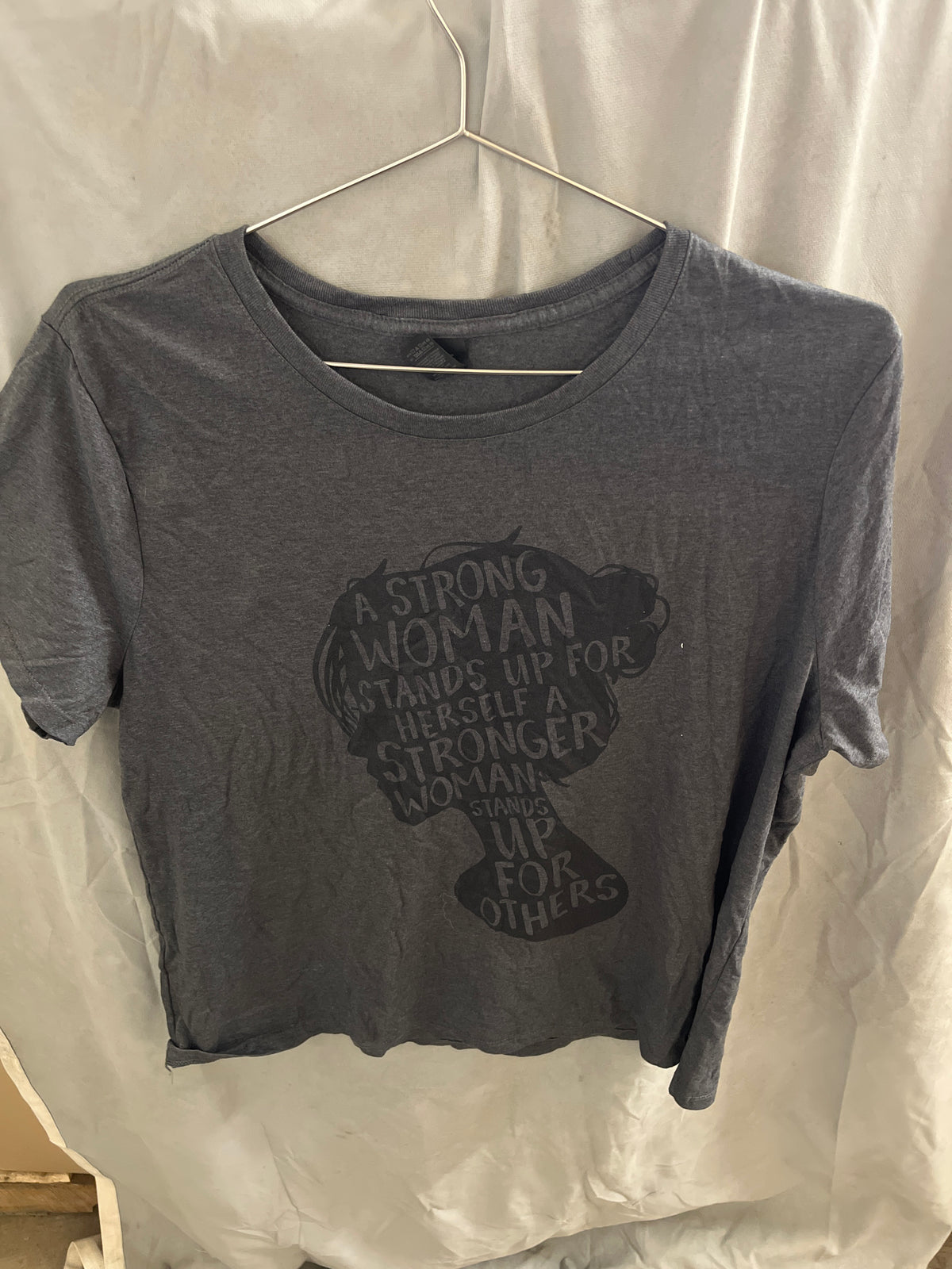 A Strong women stand’s up for herself A stronger women stand up for others grey Tshirt
