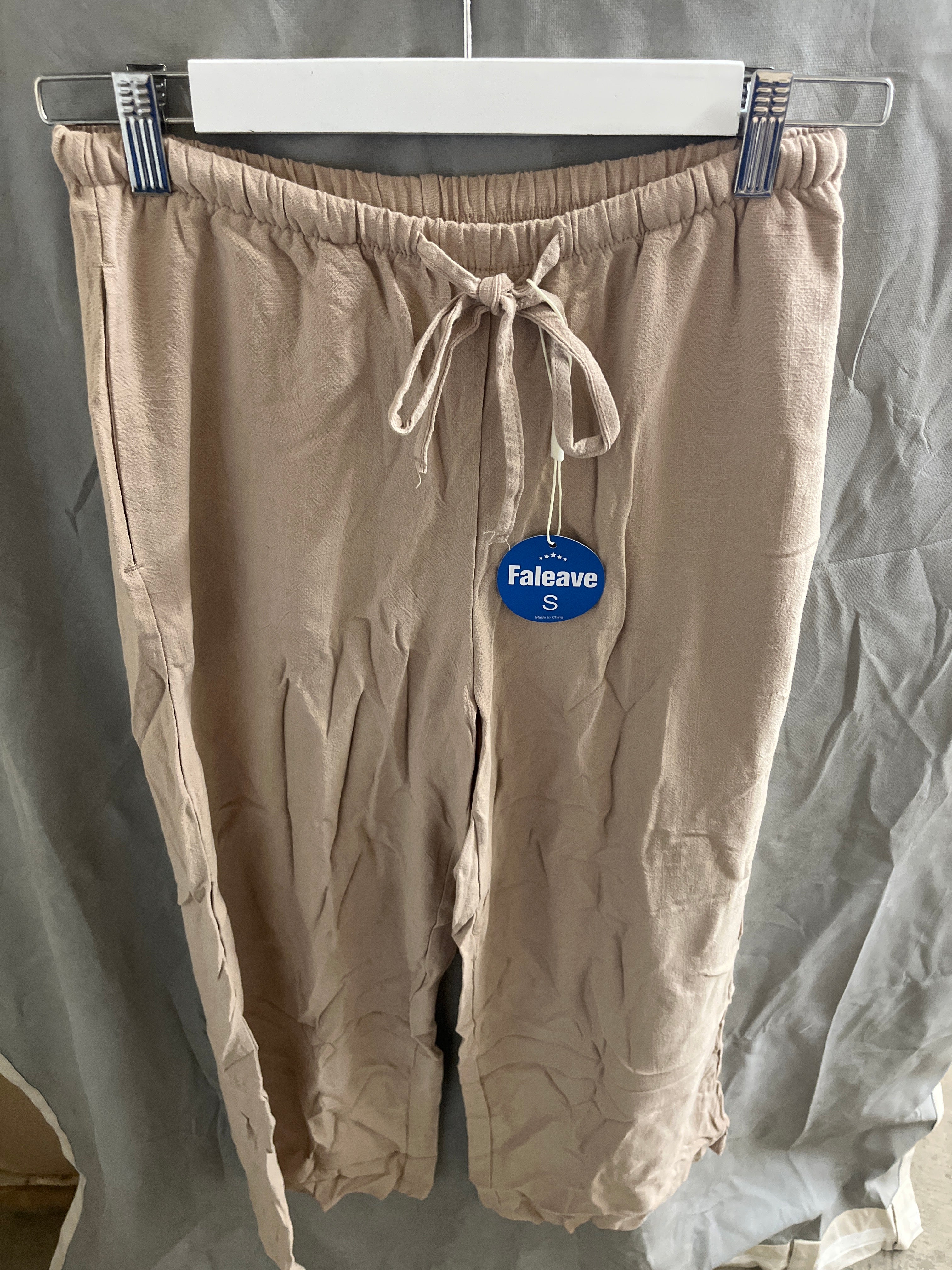 Faleave beige trousers