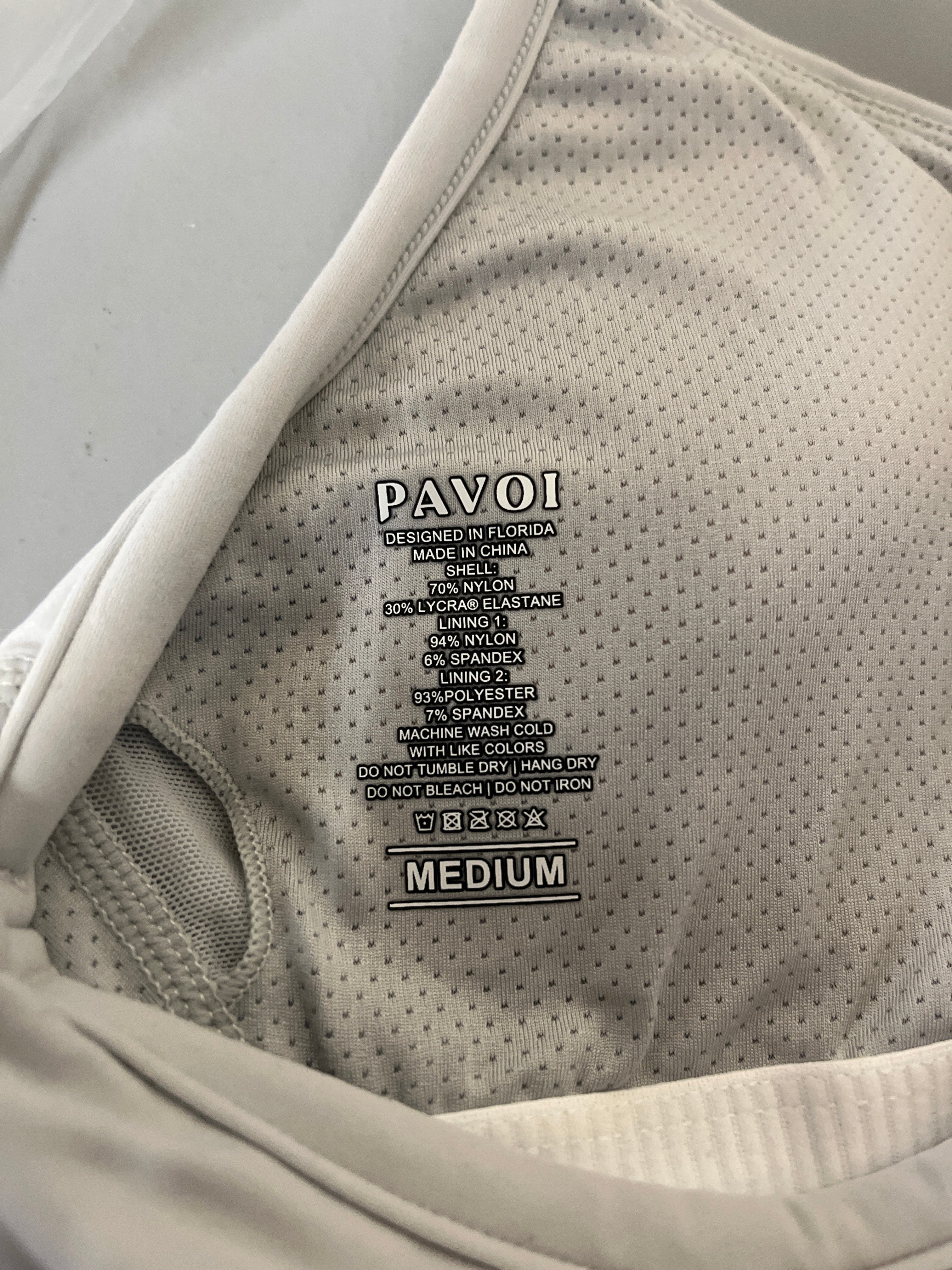 Pavoi grey bra