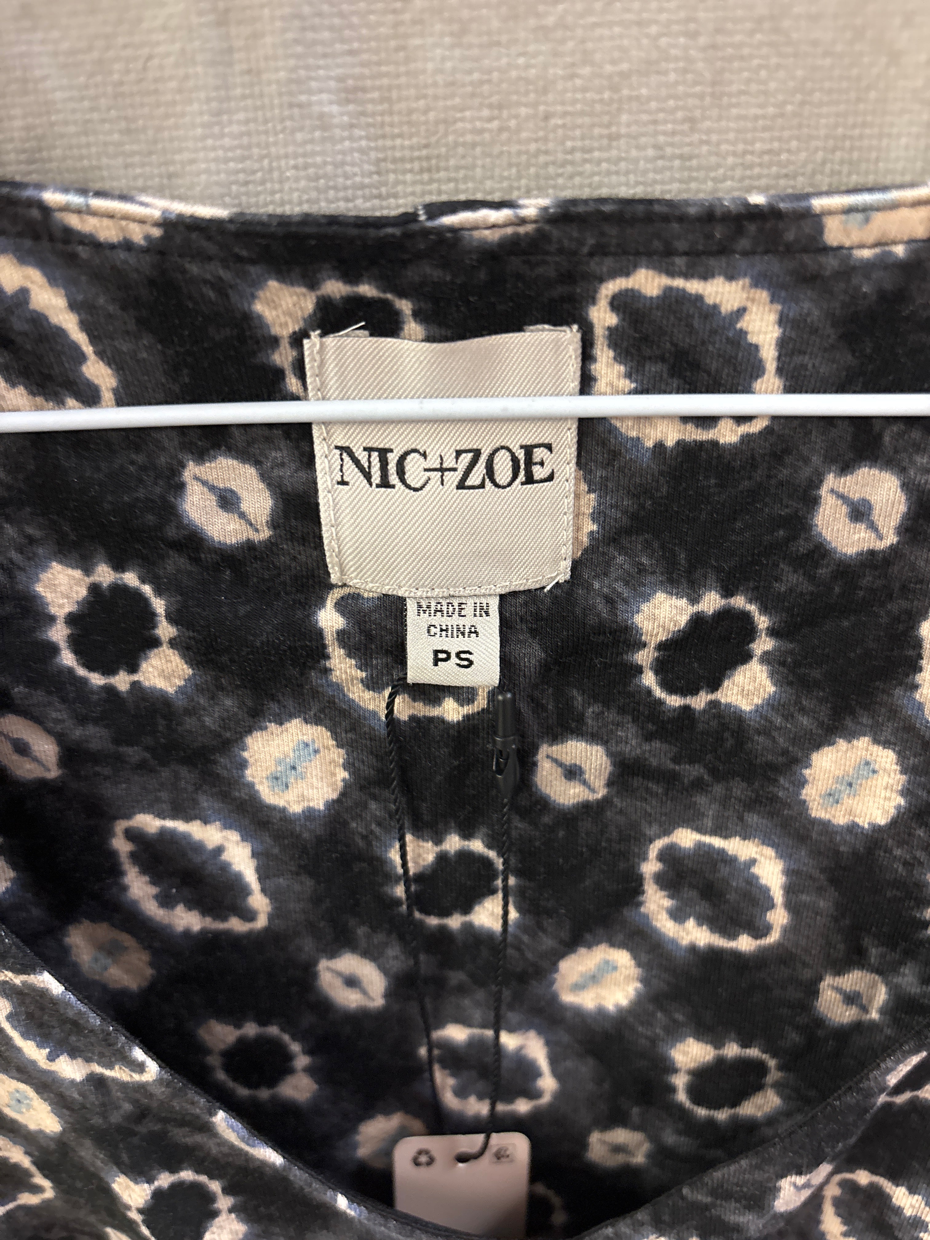 Nic and Zoe dress