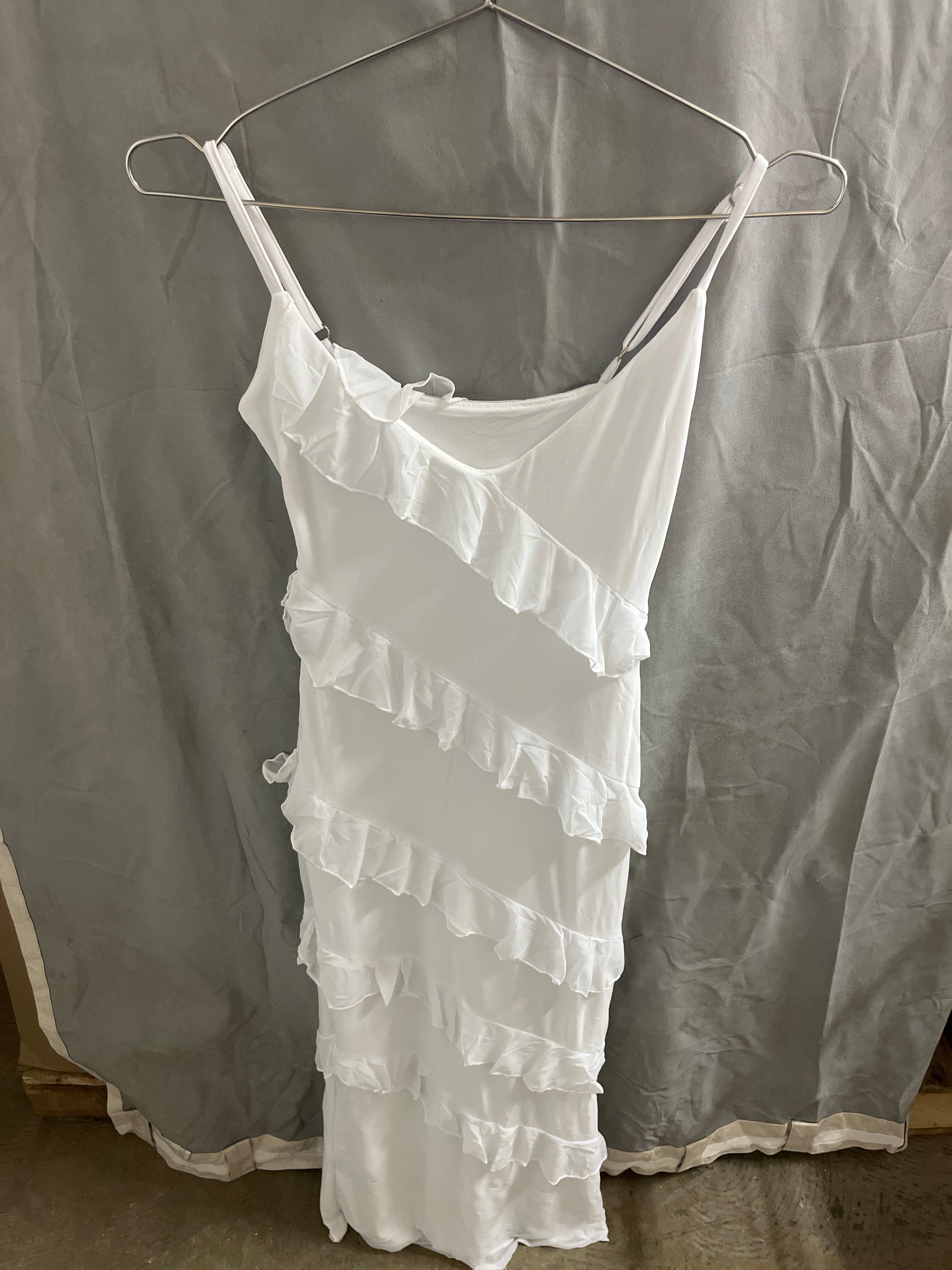 Long white dress