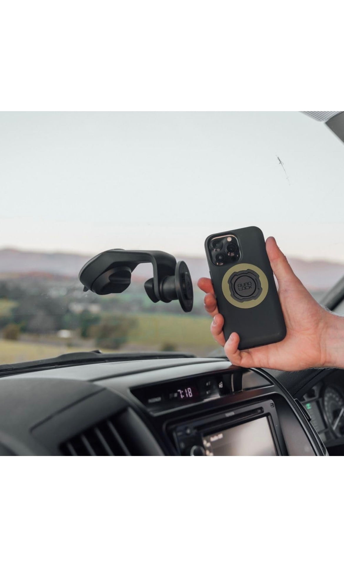 Quad lock mag phone case for iPhone 12
