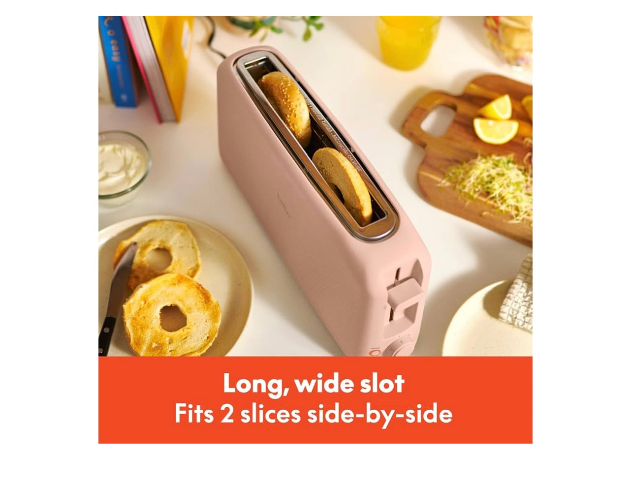 Bella 2-Slice Slim Toaster. Color Plum.