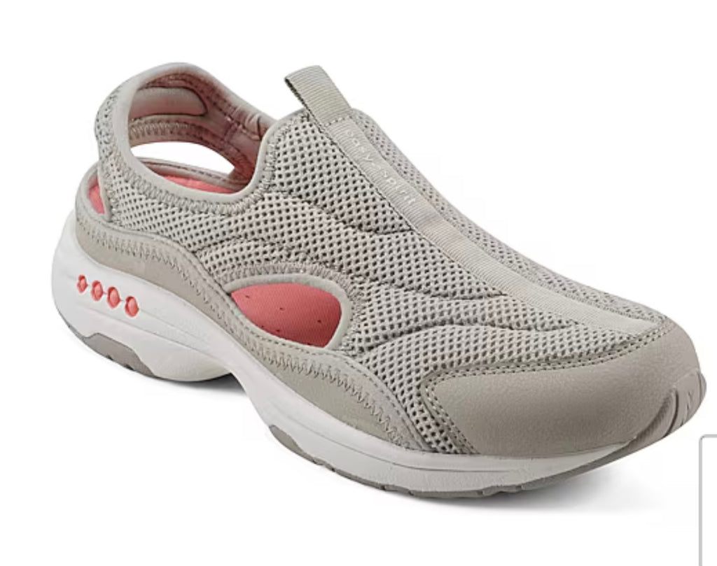 Easy Spirit Trina Womens Round Closed Toe Slip-On Shoe. Size-9.5