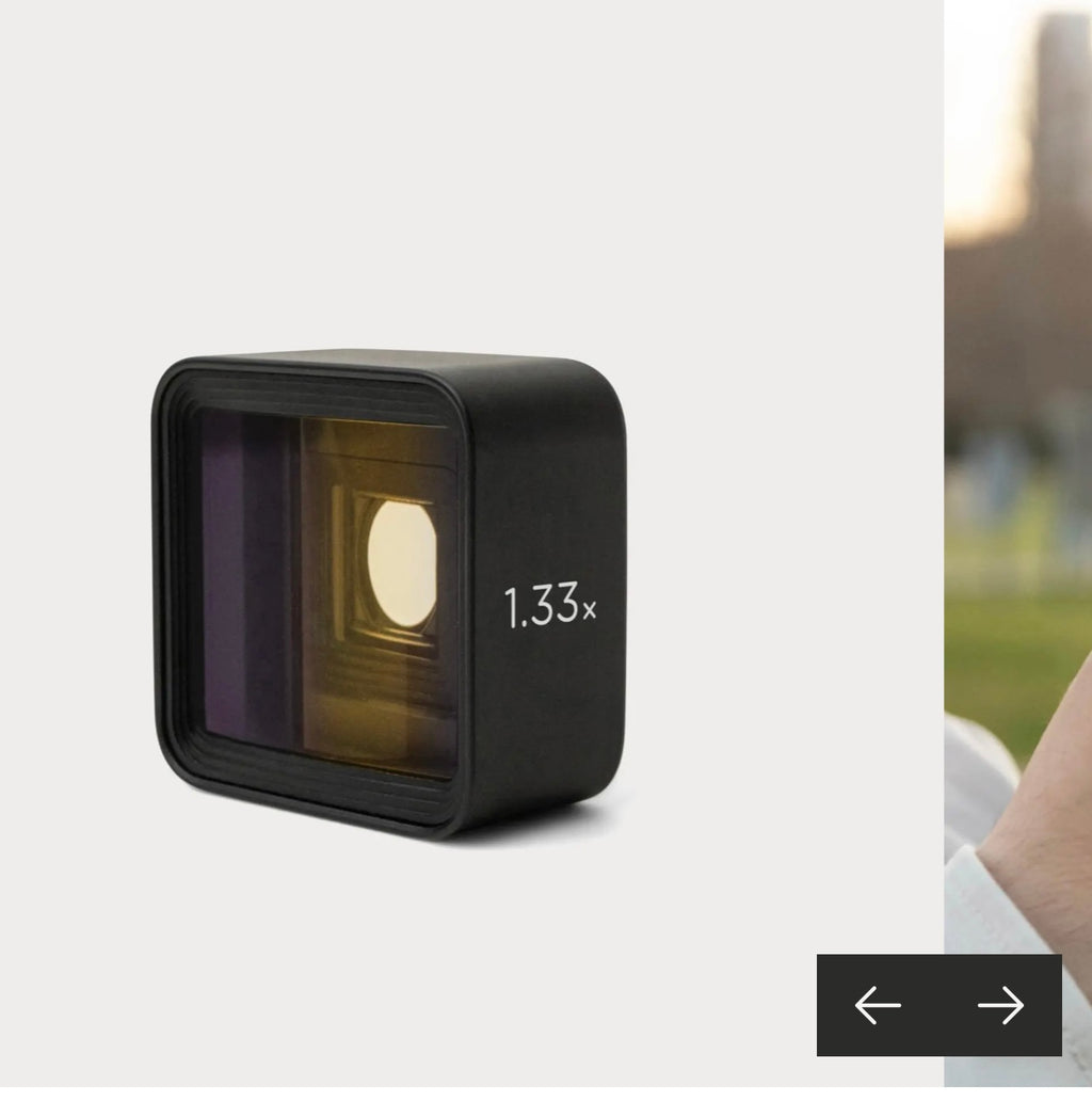Moment Anamorphic Lens.