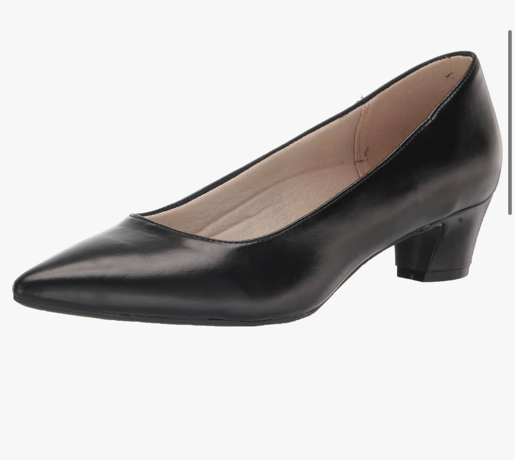 Women’s Life Stride Minx Black Shoes. Size 7.5