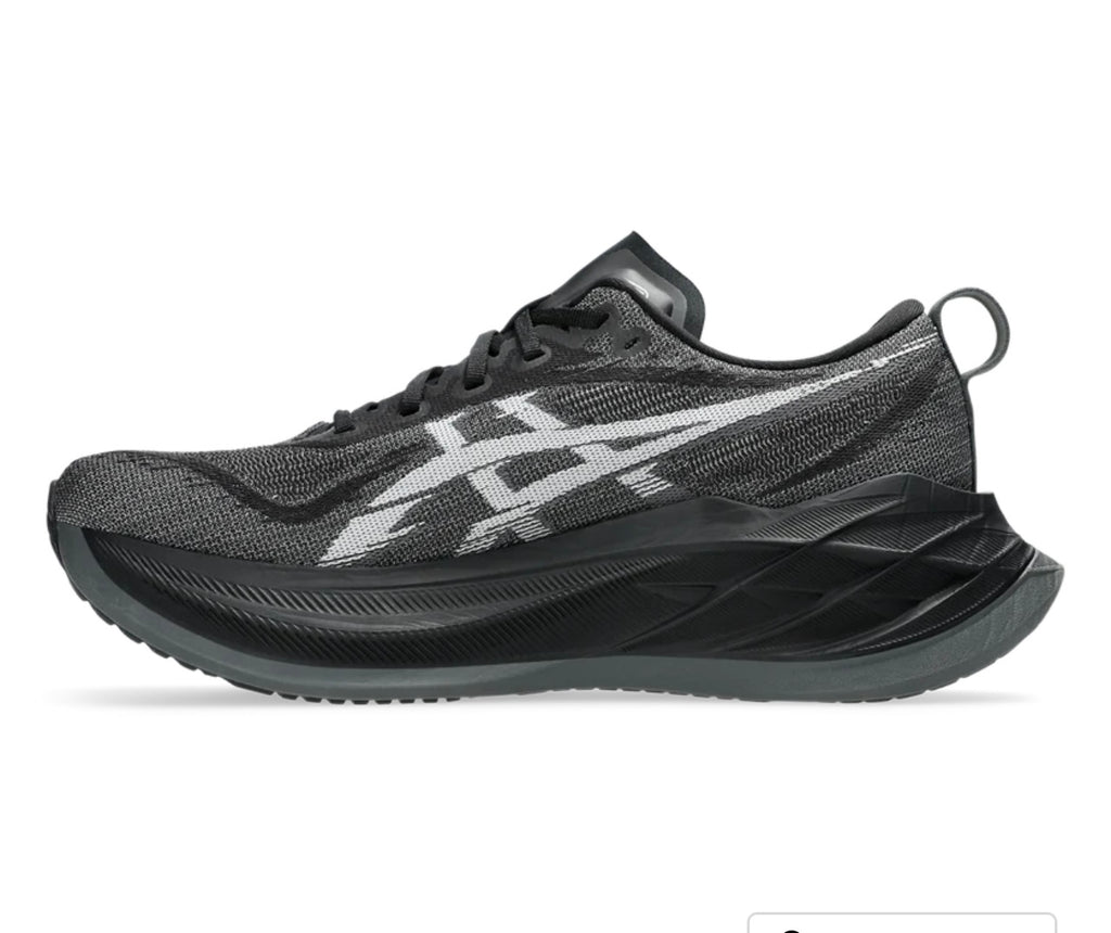 Asics Unisex Superblast 2 (001 - Black/White). Men’s size 8.5, women’s Size 10.