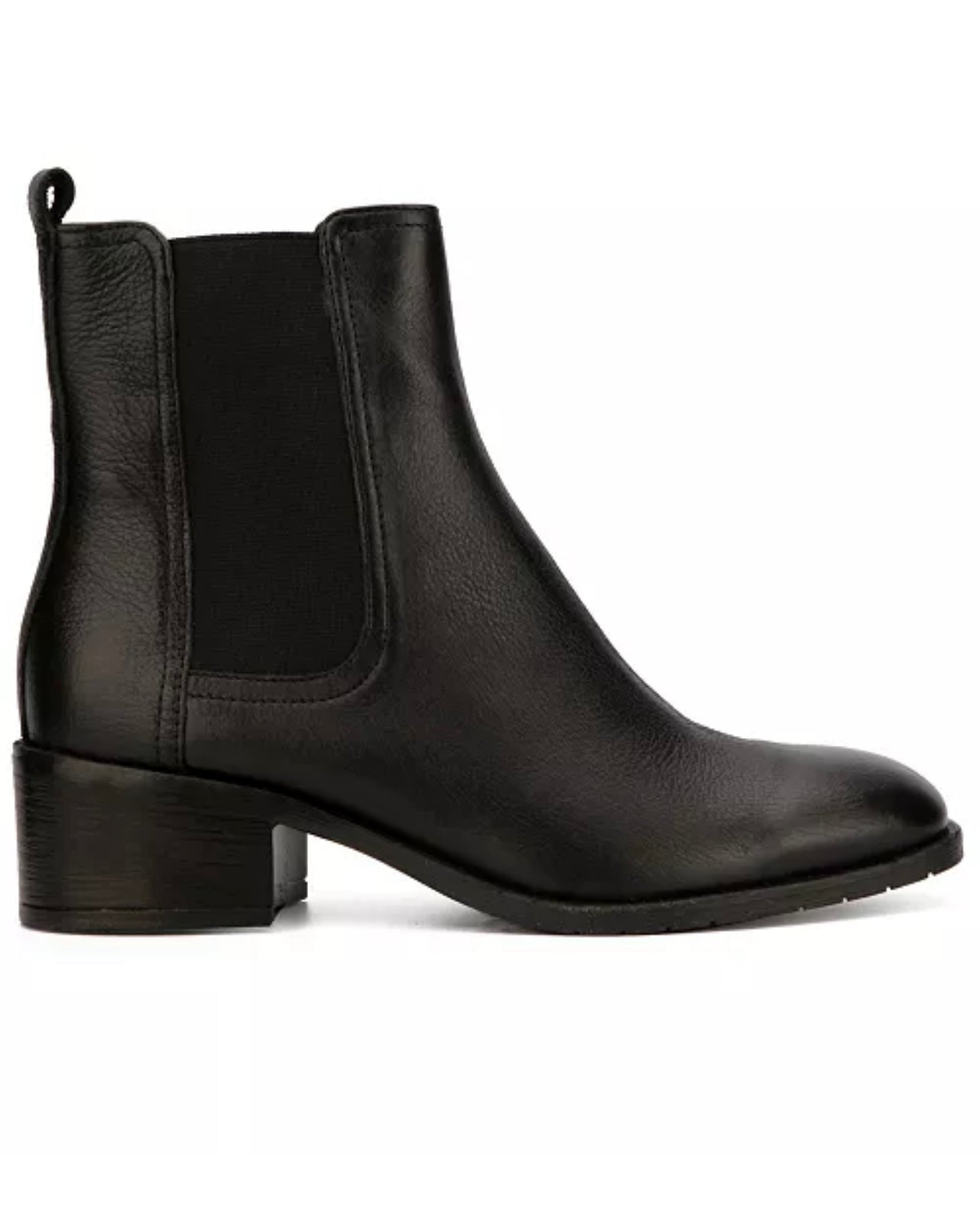 Versatile with a Chelsea silhouette, Kenneth Cole Reaction's Salt booties slip on for instant, flexible style. This is the perfect chelsea ankle boot.  Size-7