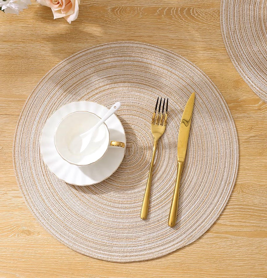 Round Placemats Set of 6 Cotton Polyester Braided Place Mats 15 inch Heat Resistant Washable Table Mats for Kitchen Dining Party Natural Table Decor (Beige, 6)