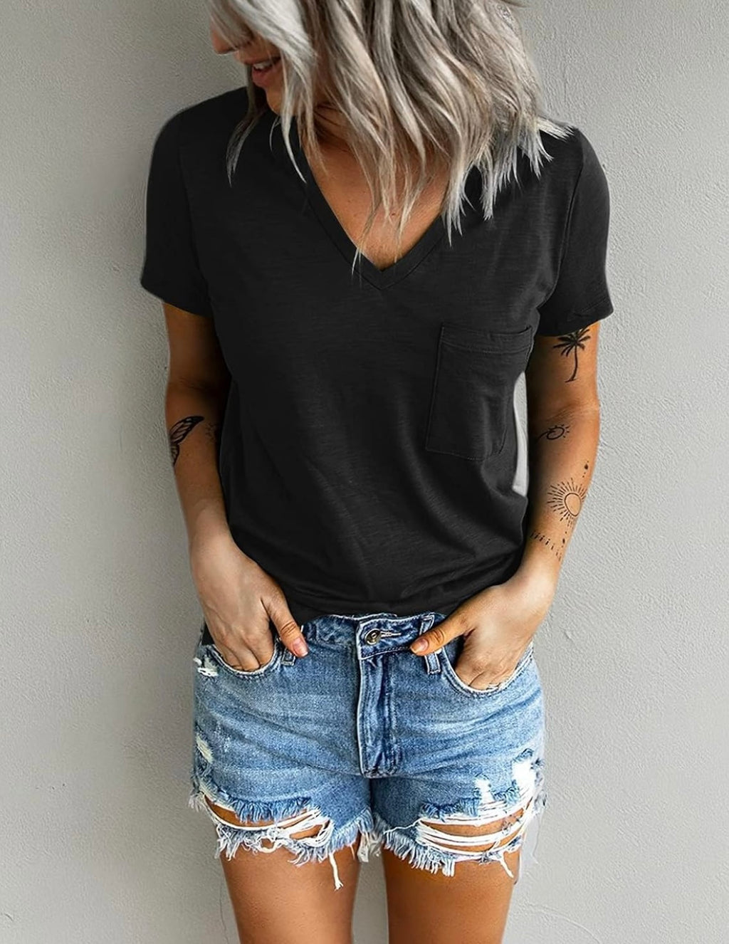 Womens Short Sleeve V Neck T Shirts Basic Pocketed Tee Summer Tops