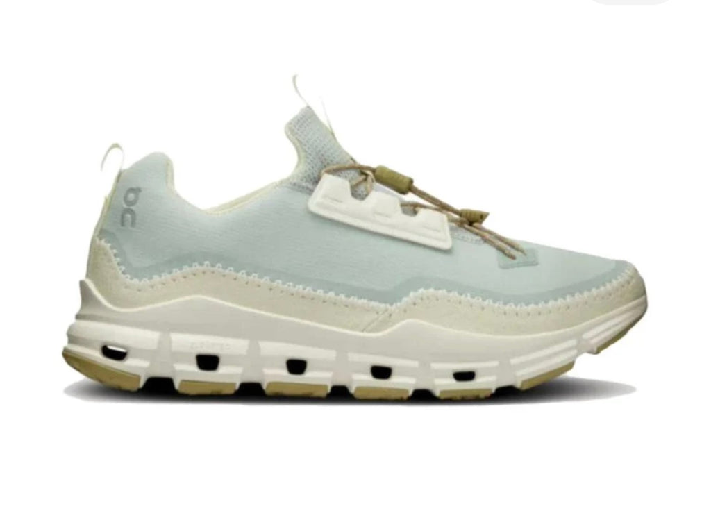 On Running Cloudaway 'Glacier Seedling'. Size 10.