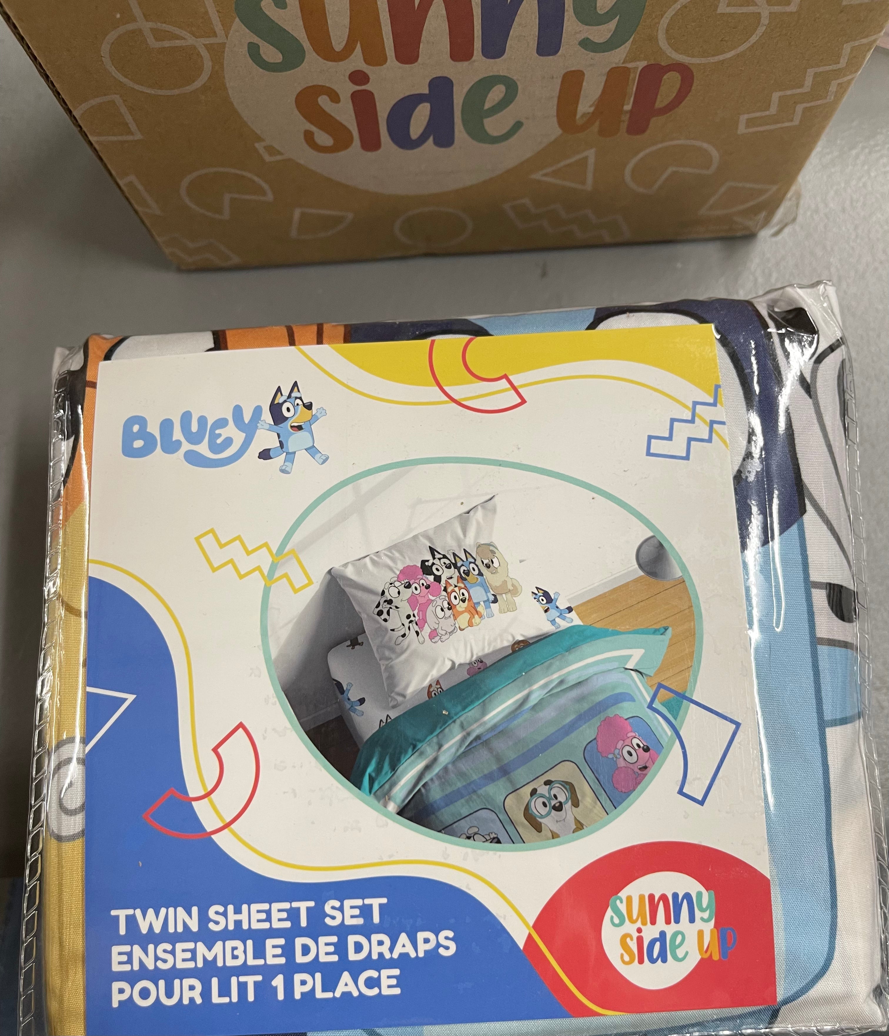 Sunny Side Up Bluey and Friends sheet set